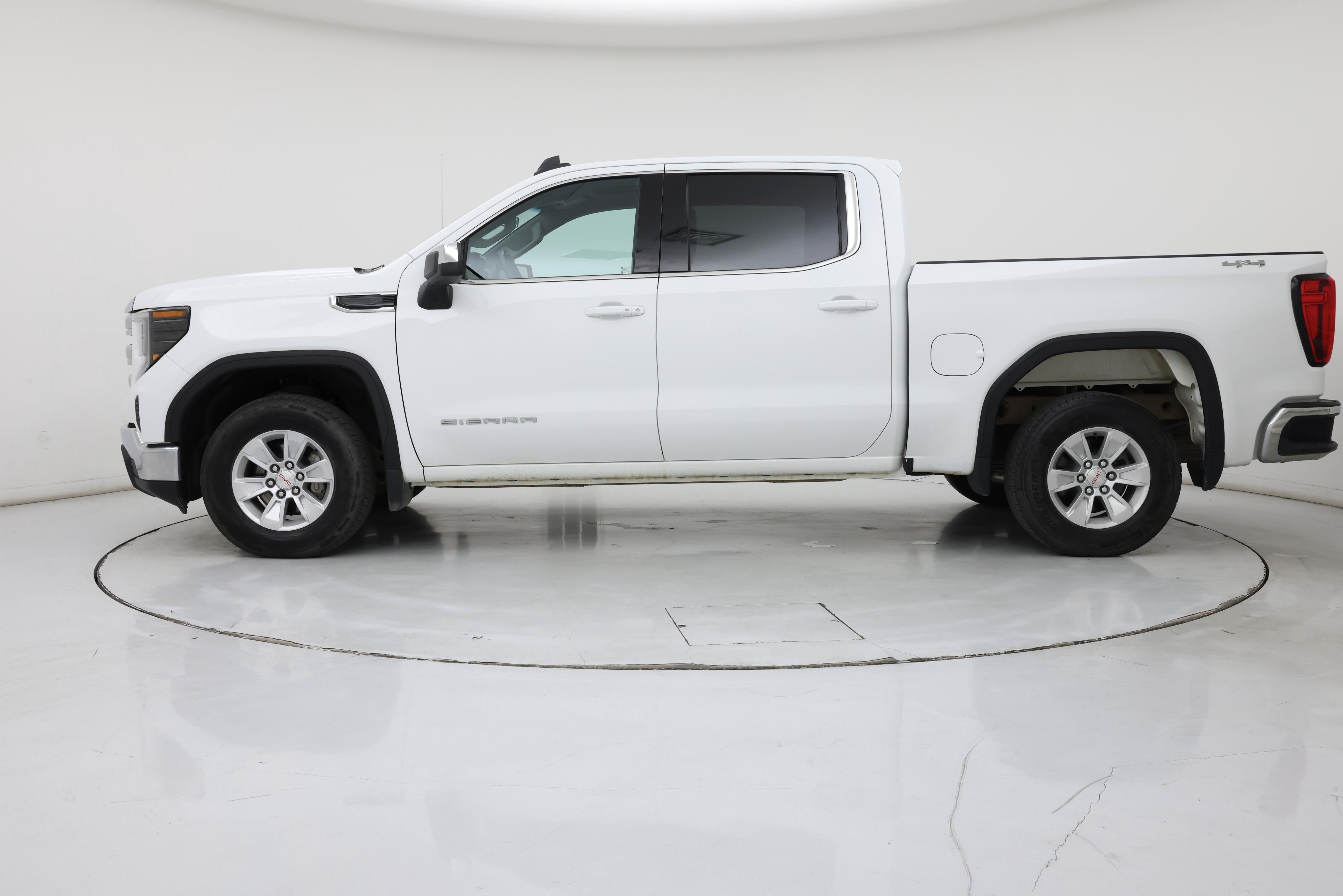 Thumbnail: 2022 GMC Sierra 1500 - 3