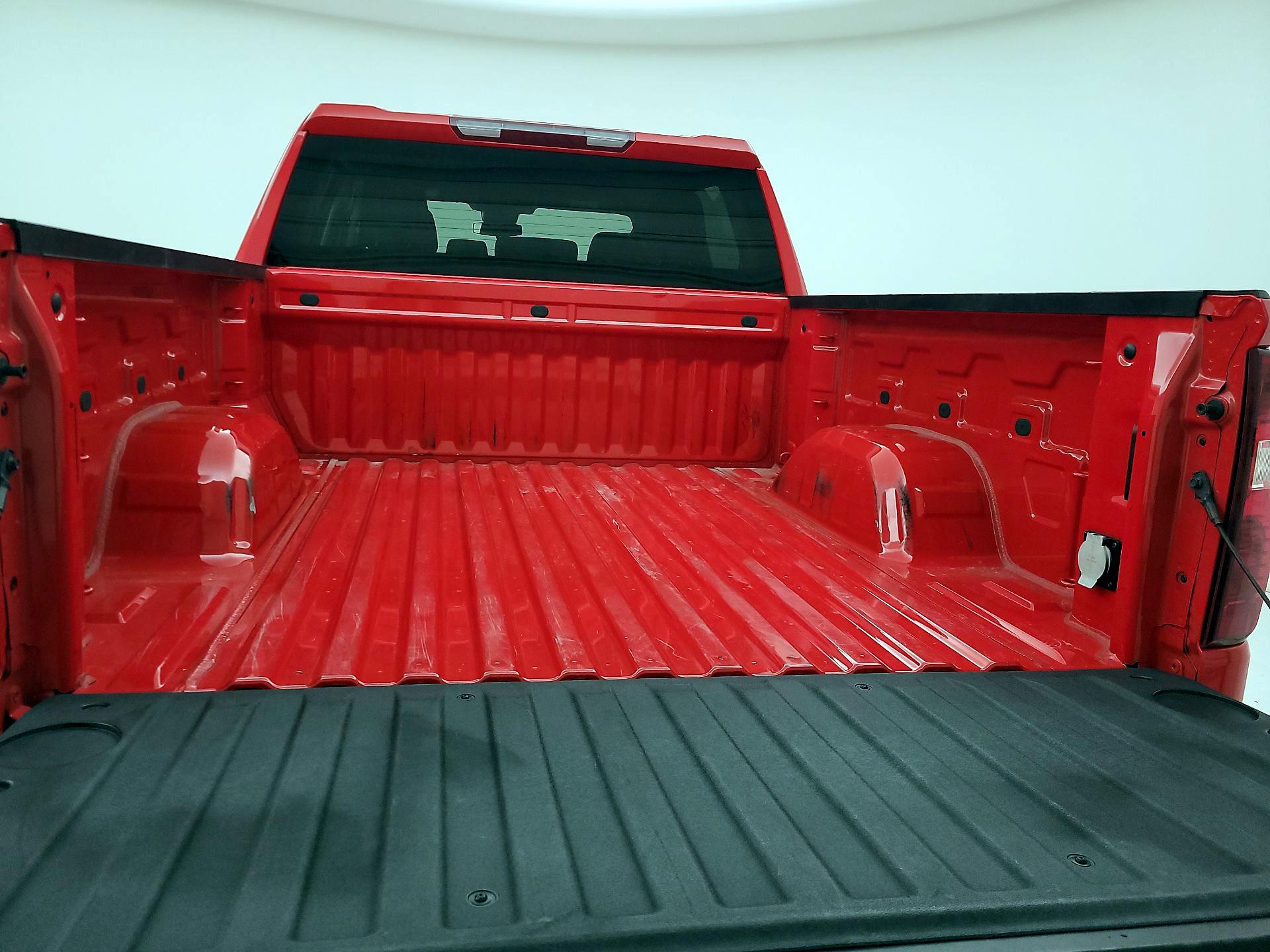 Thumbnail: 2023 Chevrolet Silverado 1500 - 20