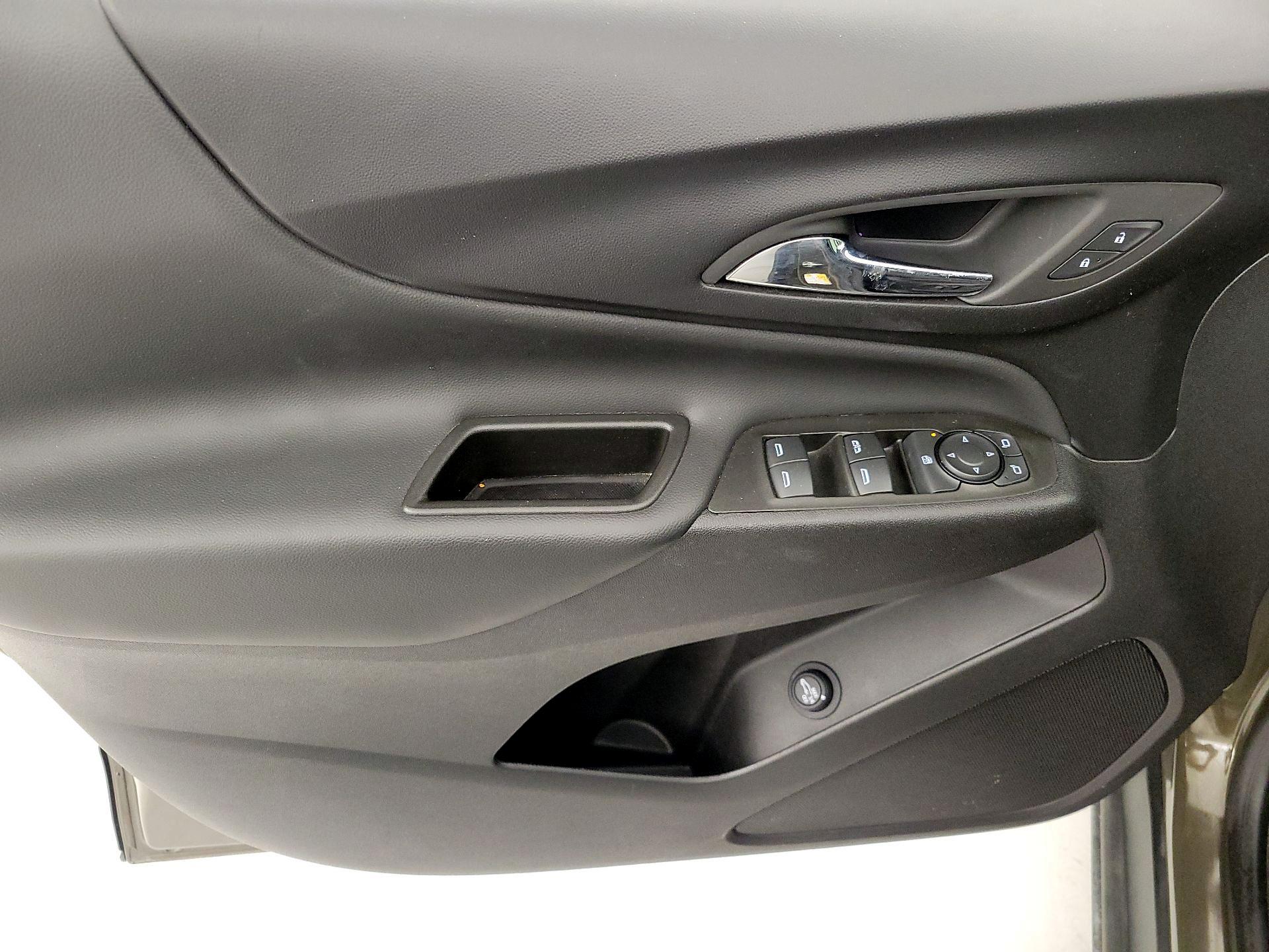 Thumbnail: 2024 Chevrolet Equinox - 12