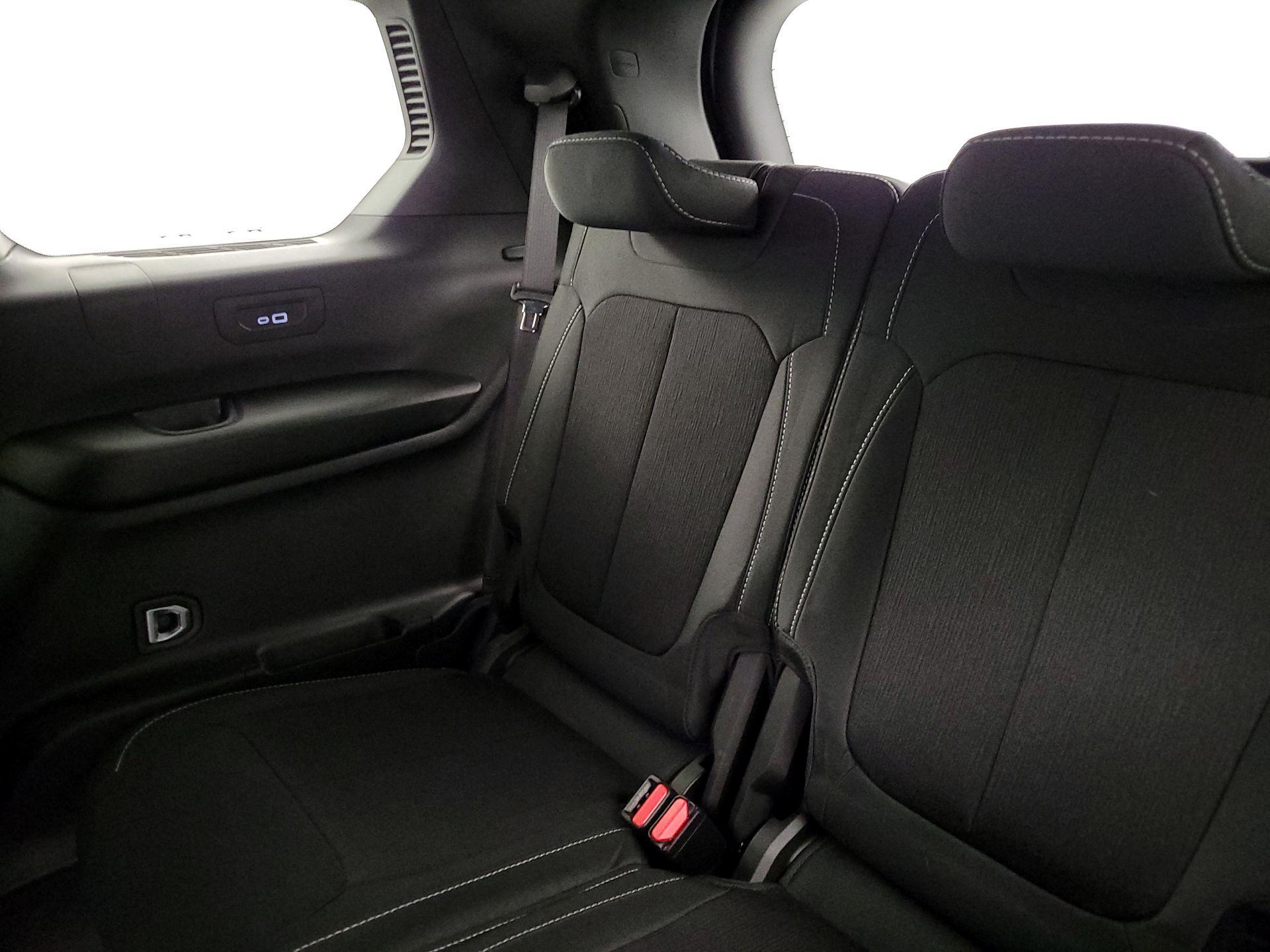 Thumbnail: 2024 Jeep Grand Cherokee L - 20