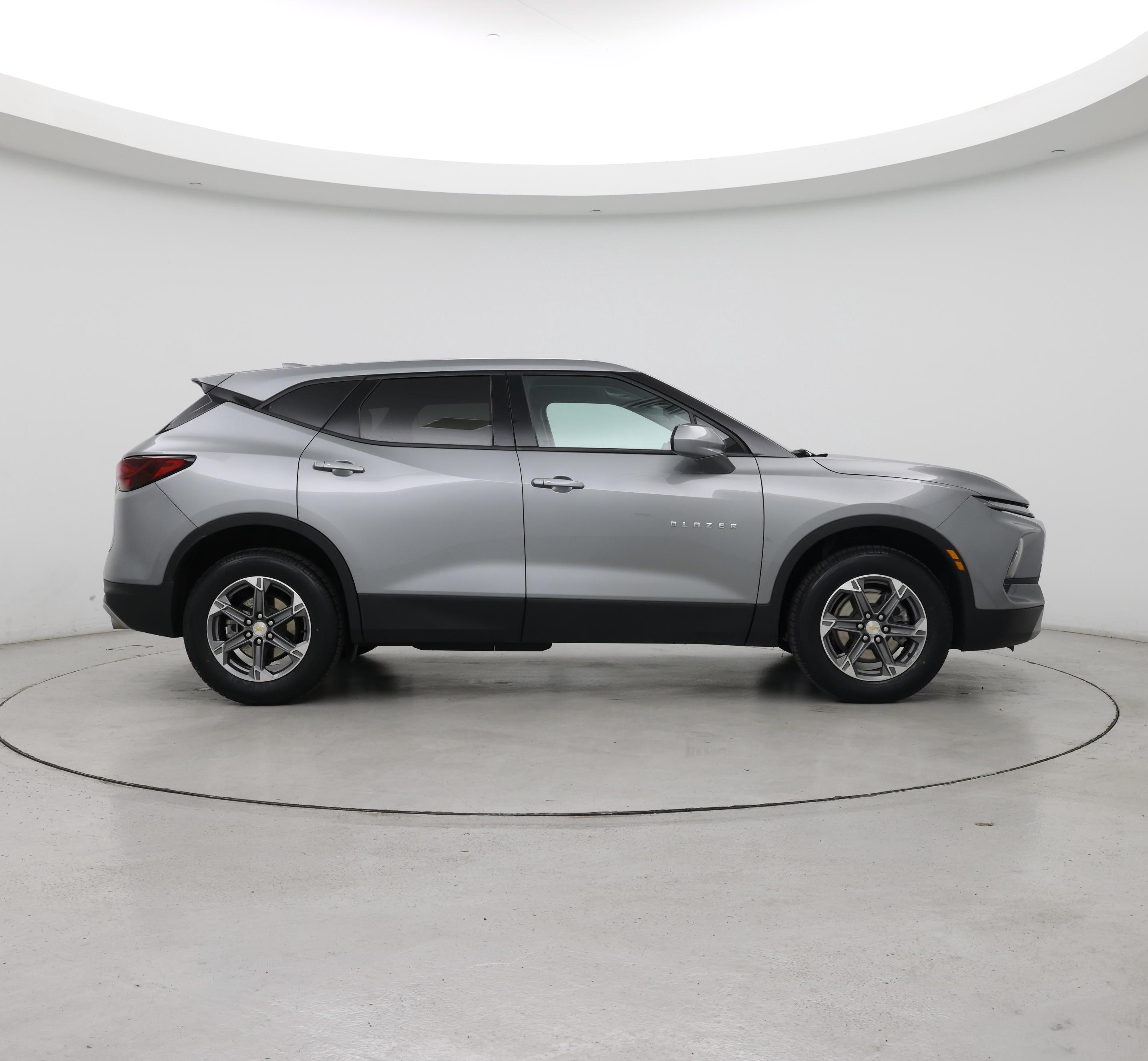 Thumbnail: 2023 Chevrolet Blazer - 7