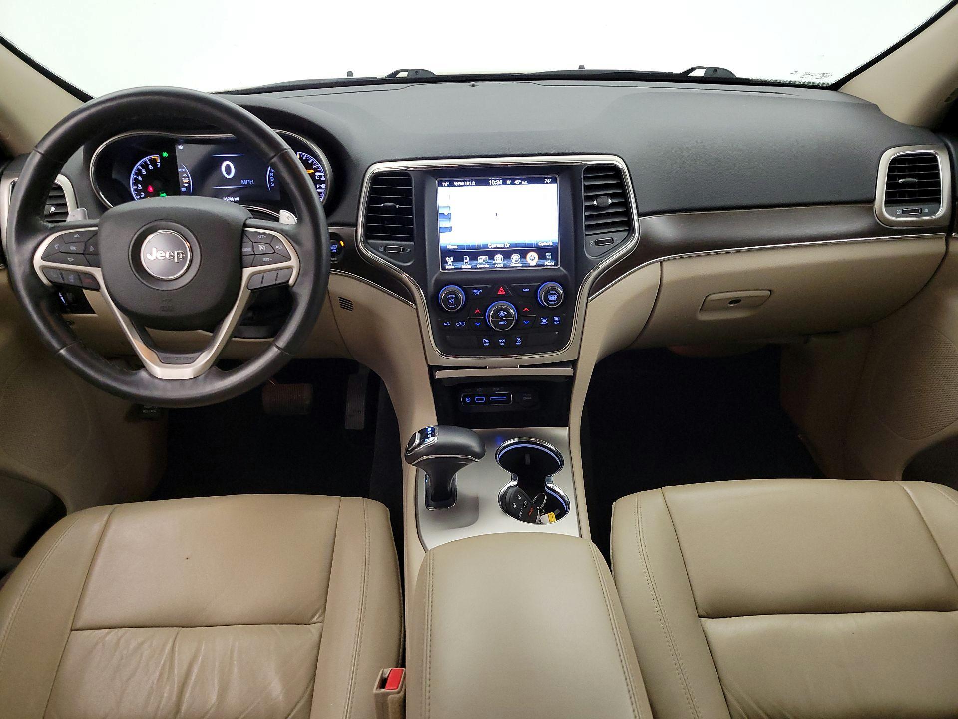 Thumbnail: 2015 Jeep Grand Cherokee - 9