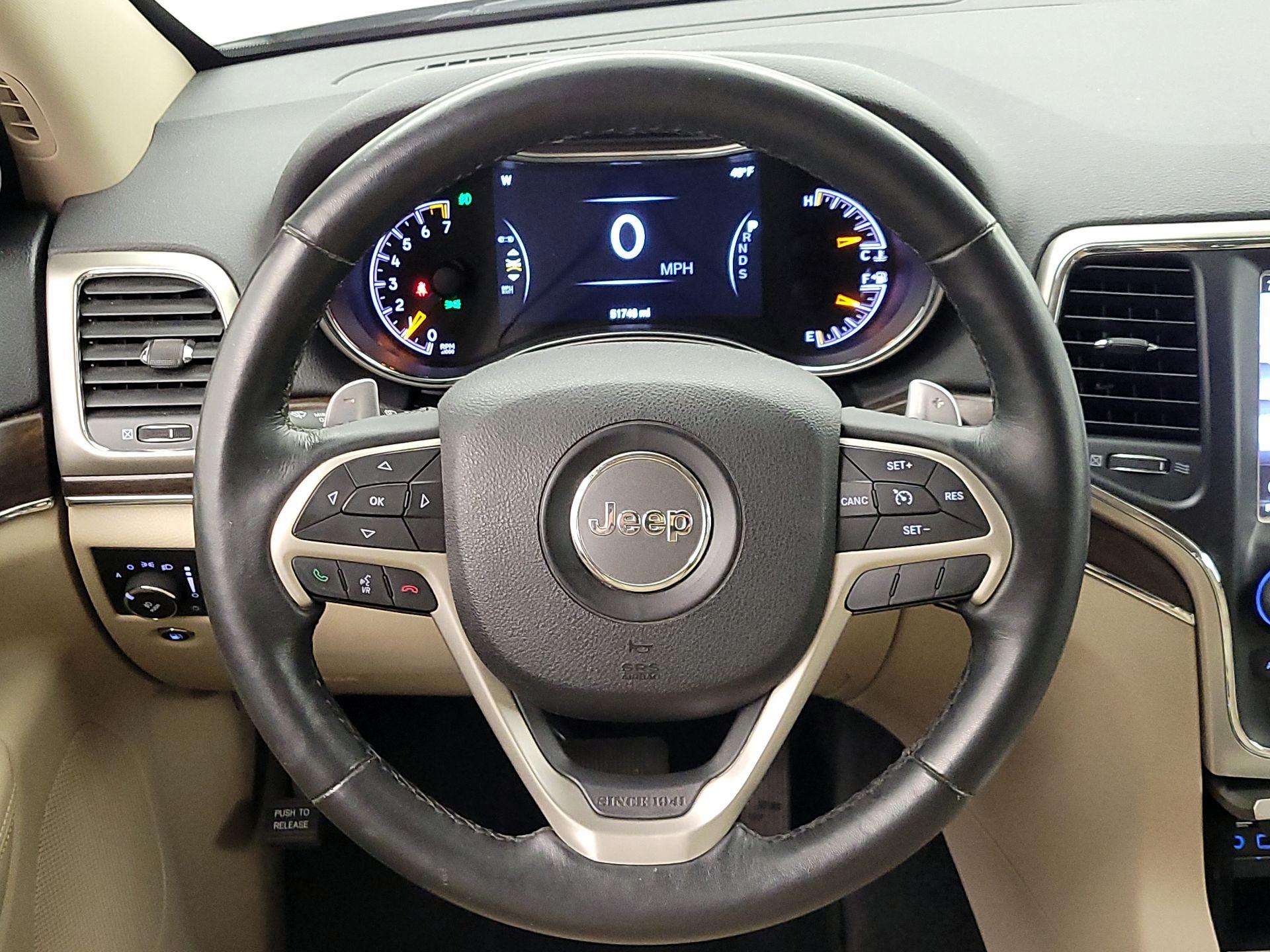 Thumbnail: 2015 Jeep Grand Cherokee - 10