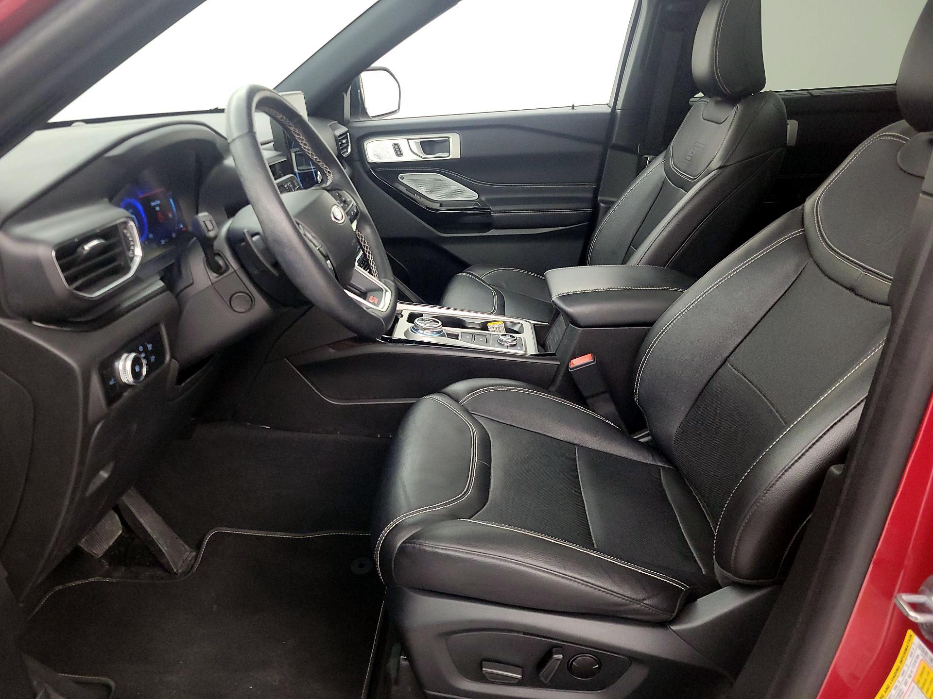 Thumbnail: 2023 Ford Explorer - 11