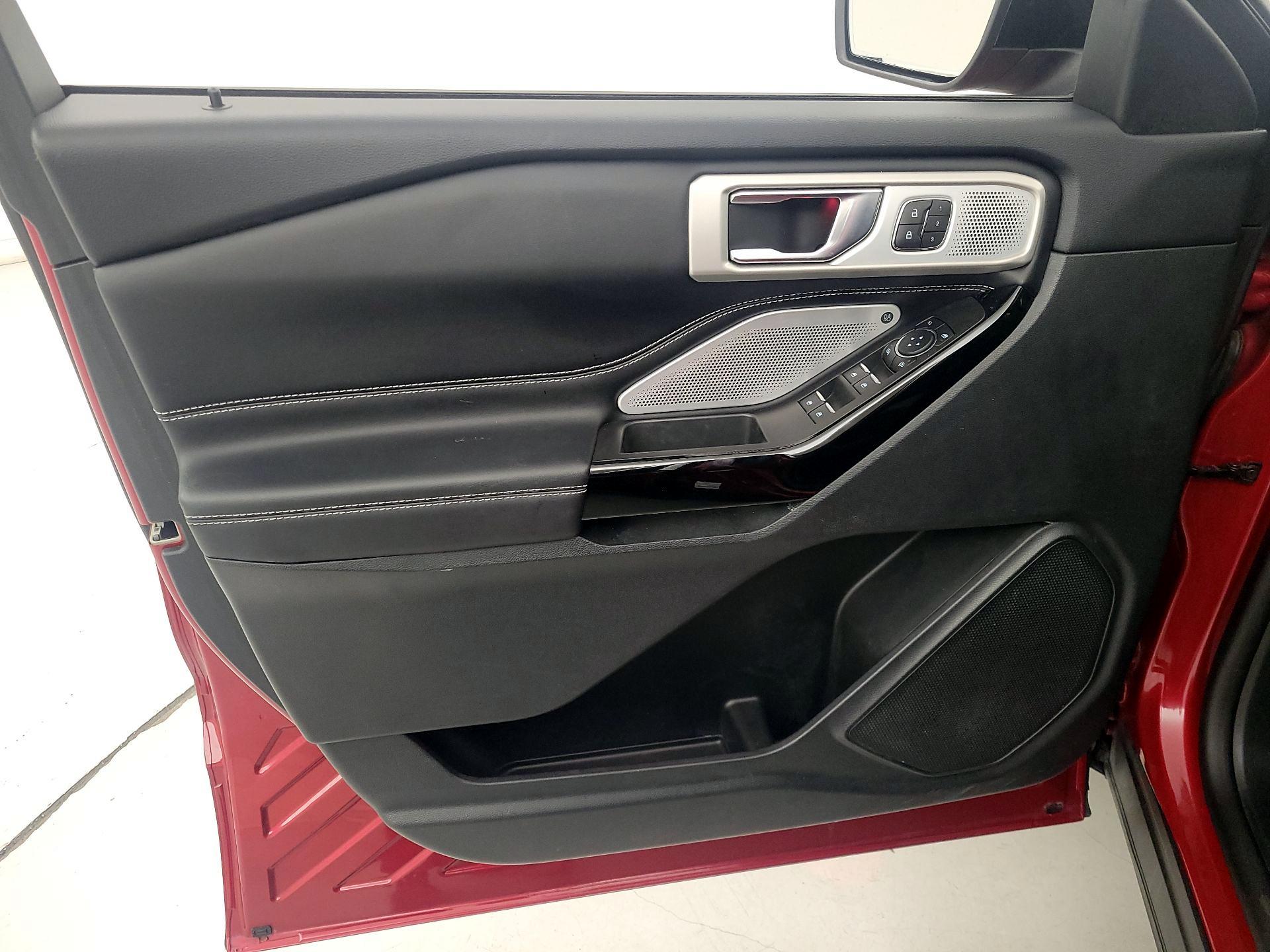 Thumbnail: 2023 Ford Explorer - 12