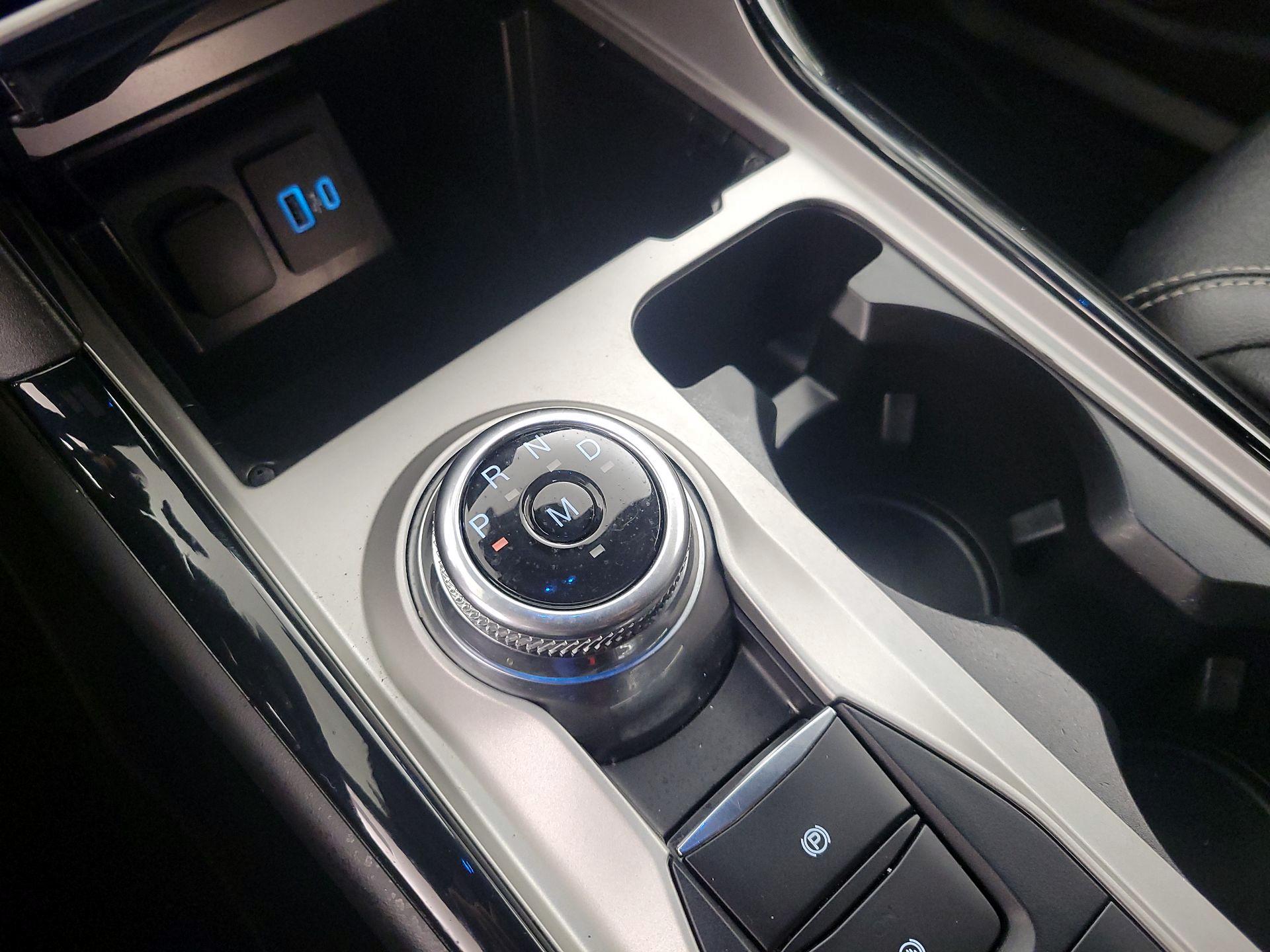 Thumbnail: 2023 Ford Explorer - 18