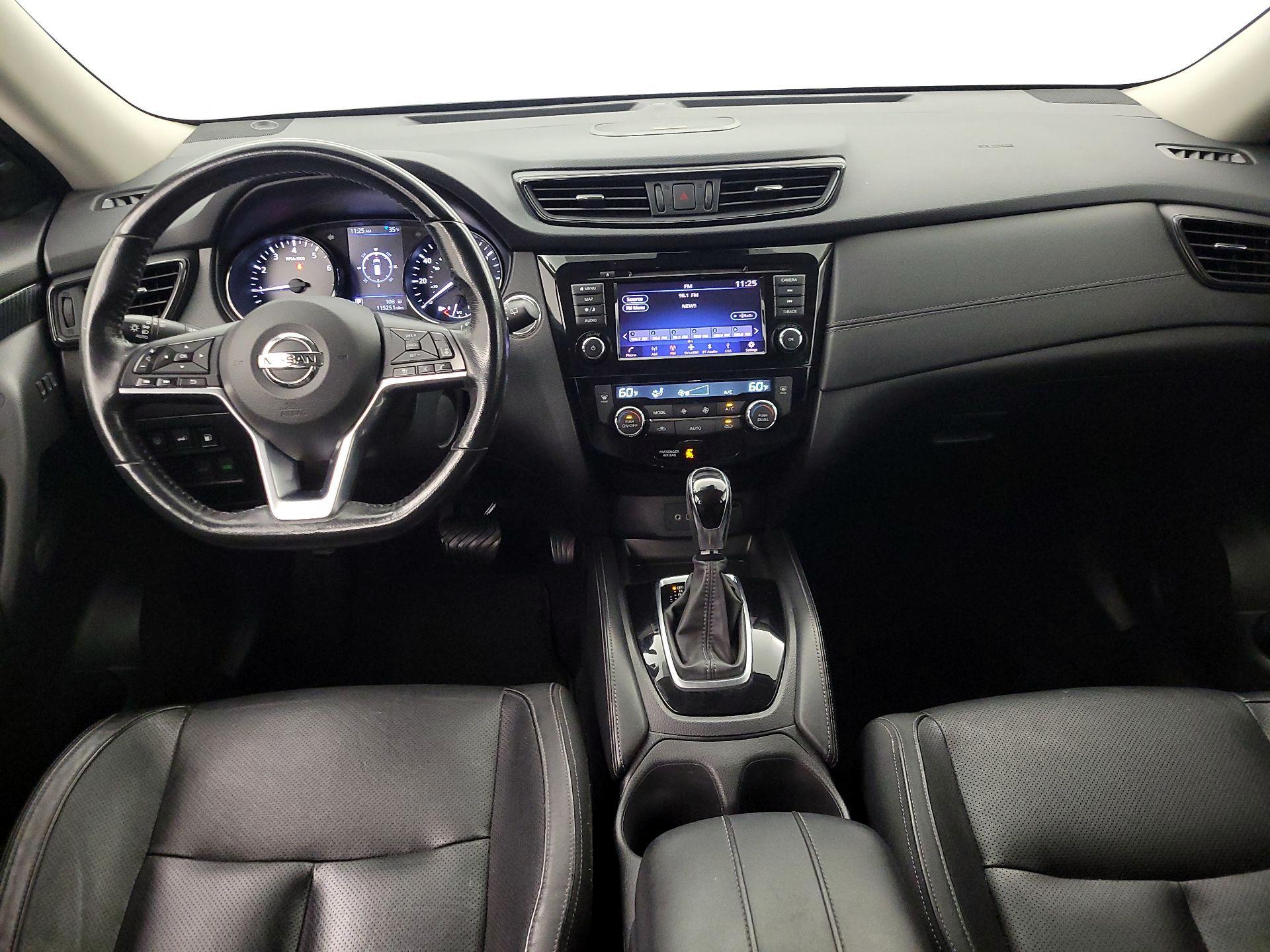 Thumbnail: 2018 Nissan Rogue - 9