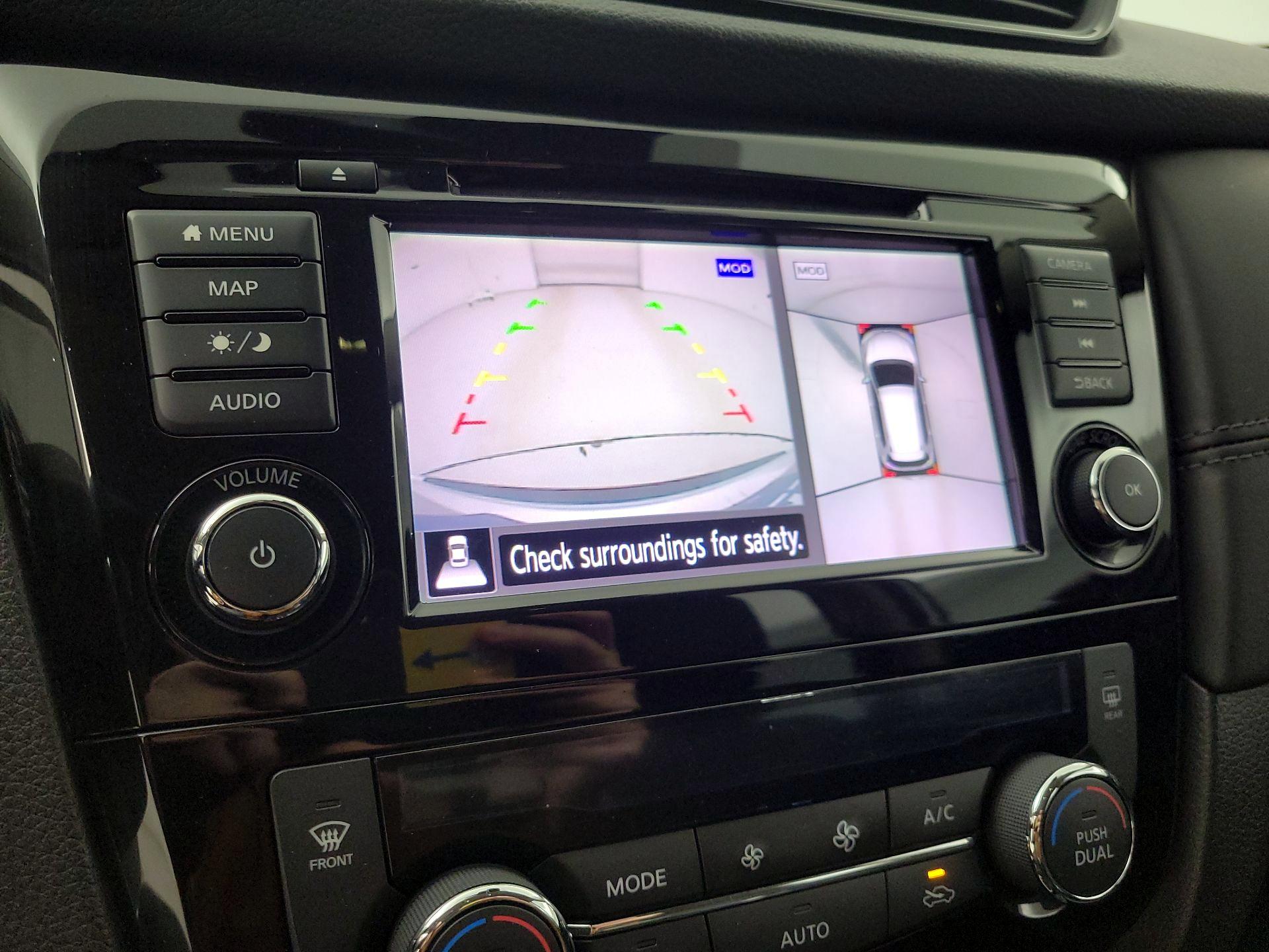 Thumbnail: 2018 Nissan Rogue - 15