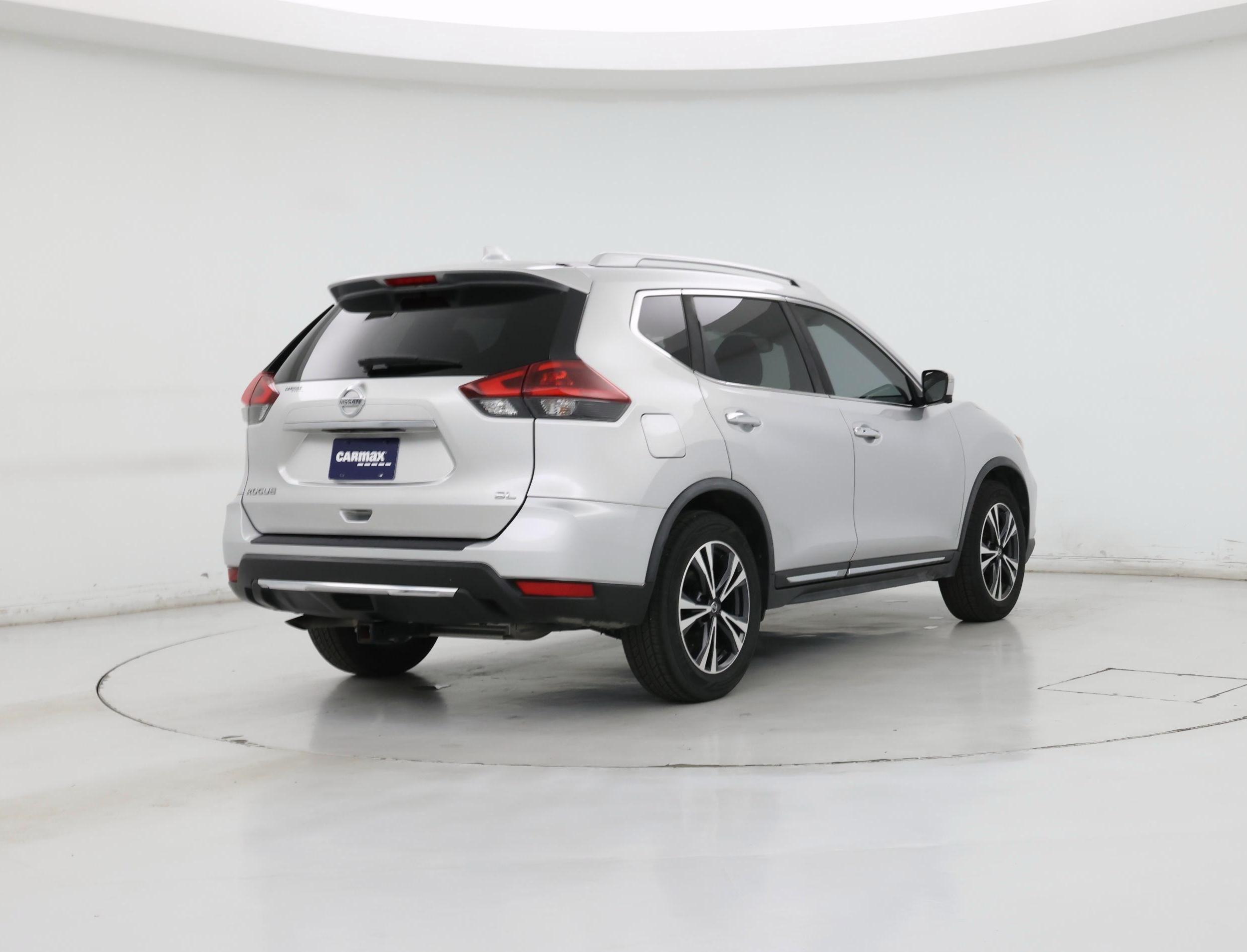 Thumbnail: 2018 Nissan Rogue - 8