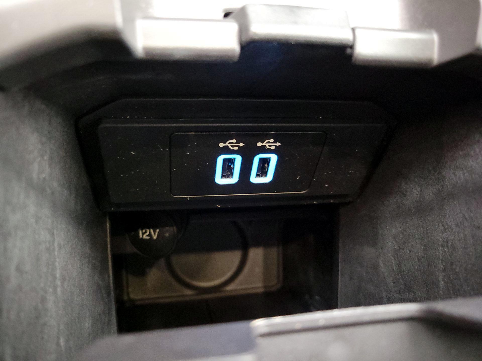 Thumbnail: 2016 Ford Escape - 19