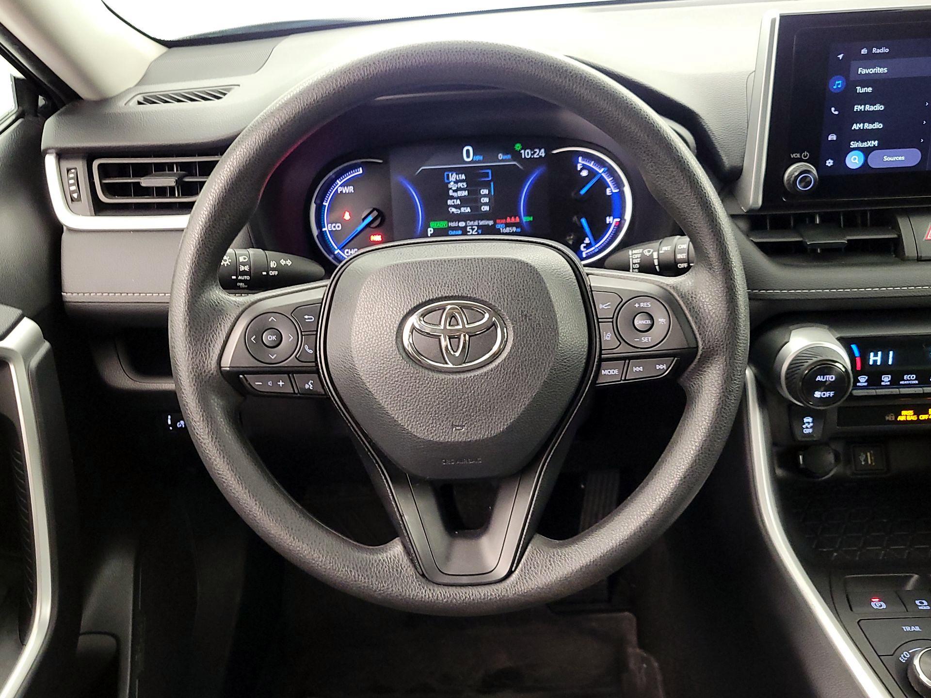 Thumbnail: 2025 Toyota RAV4 - 10