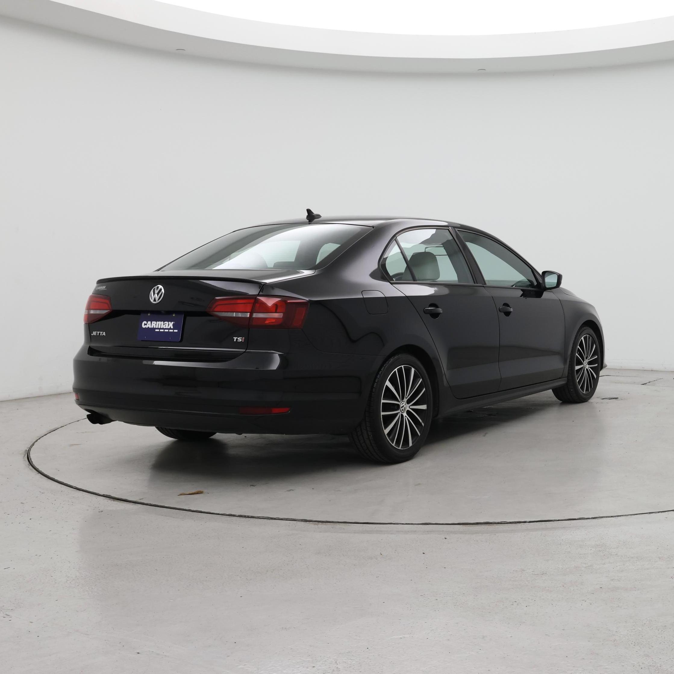 Thumbnail: 2016 Volkswagen Jetta - 8