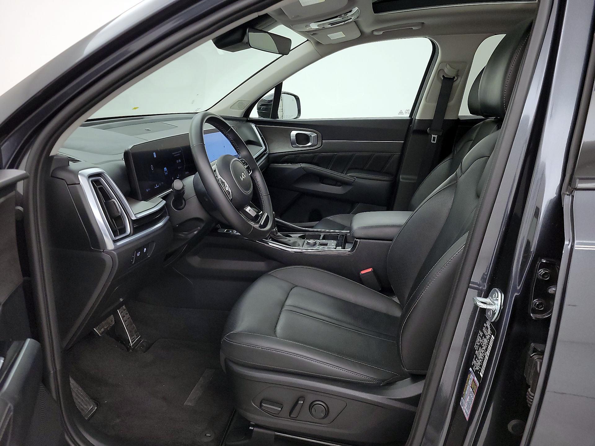 Thumbnail: 2024 Kia Sorento - 11