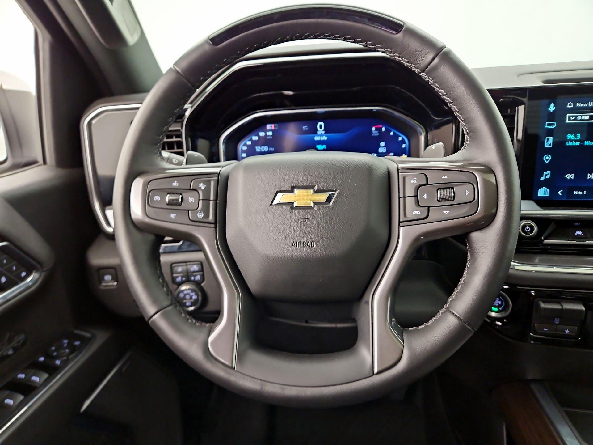 Thumbnail: 2024 Chevrolet Silverado 1500 - 10