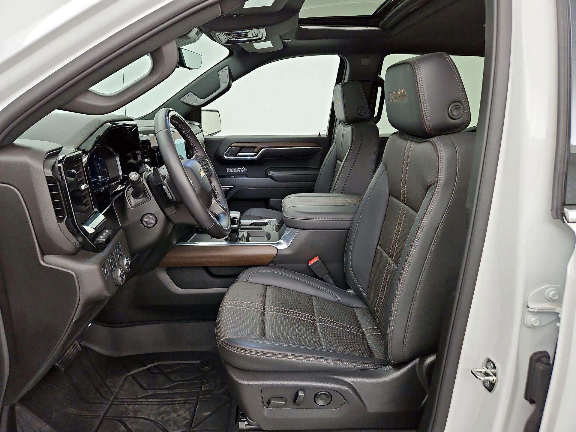 Thumbnail: 2024 Chevrolet Silverado 1500 - 11