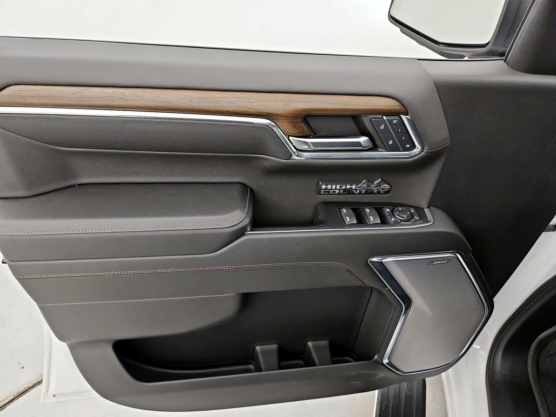 Thumbnail: 2024 Chevrolet Silverado 1500 - 12