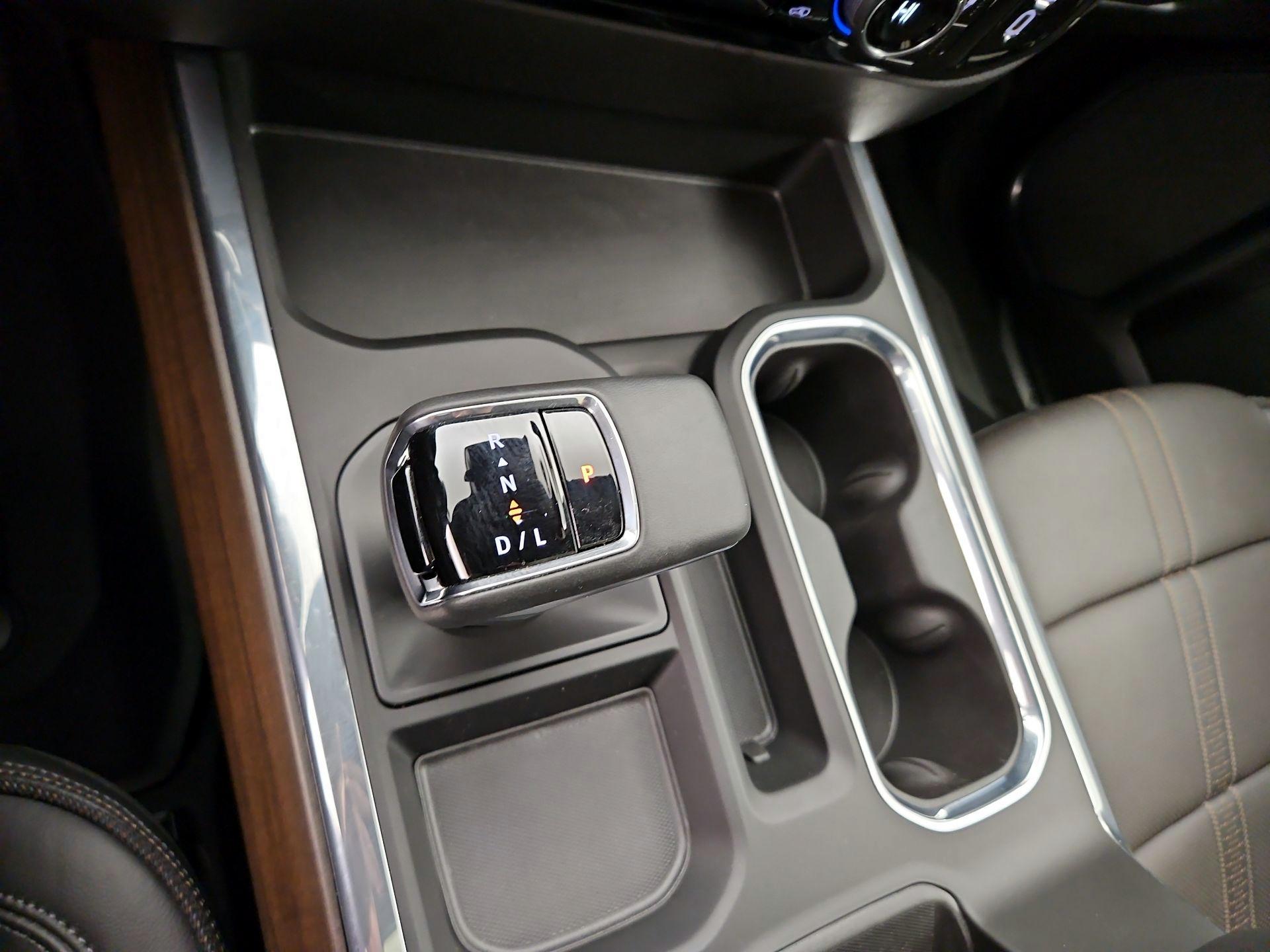 Thumbnail: 2024 Chevrolet Silverado 1500 - 18