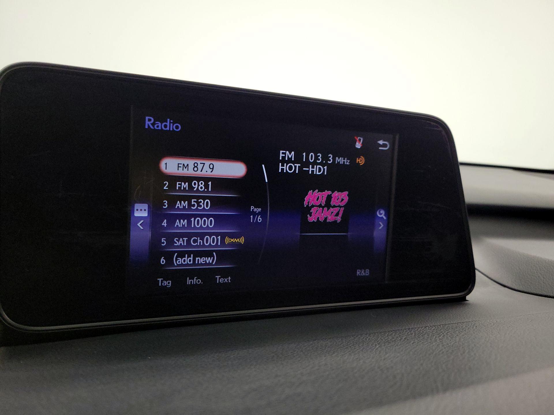 Thumbnail: 2017 Lexus RX - 15