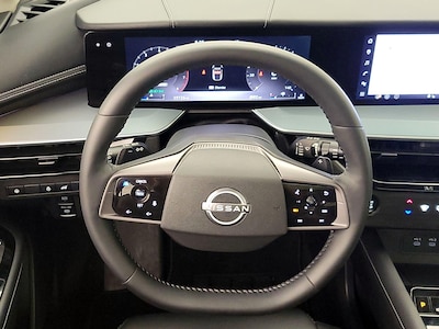Steering Wheel & Instrument Cluster (On)