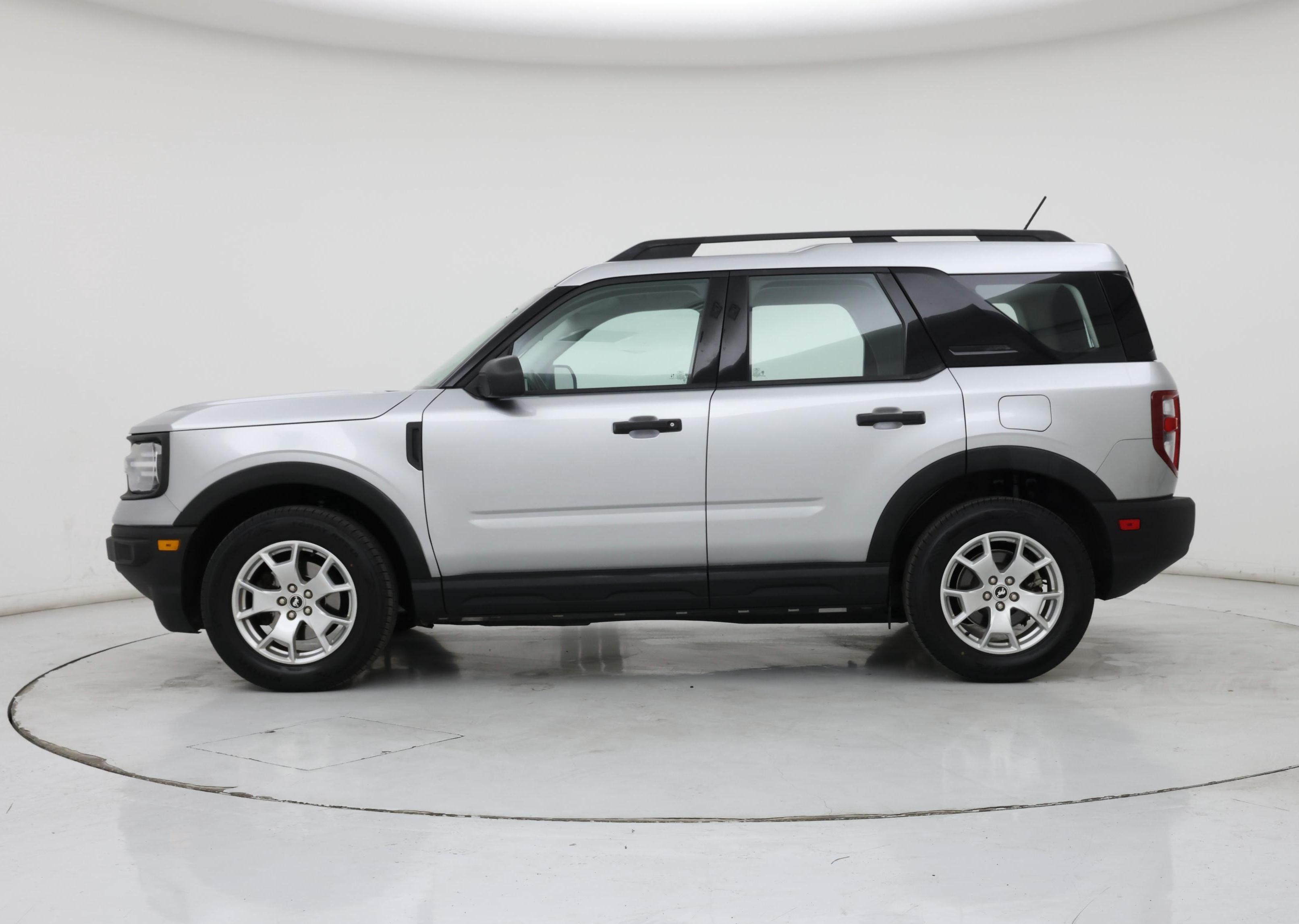 Thumbnail: 2022 Ford Bronco Sport - 3