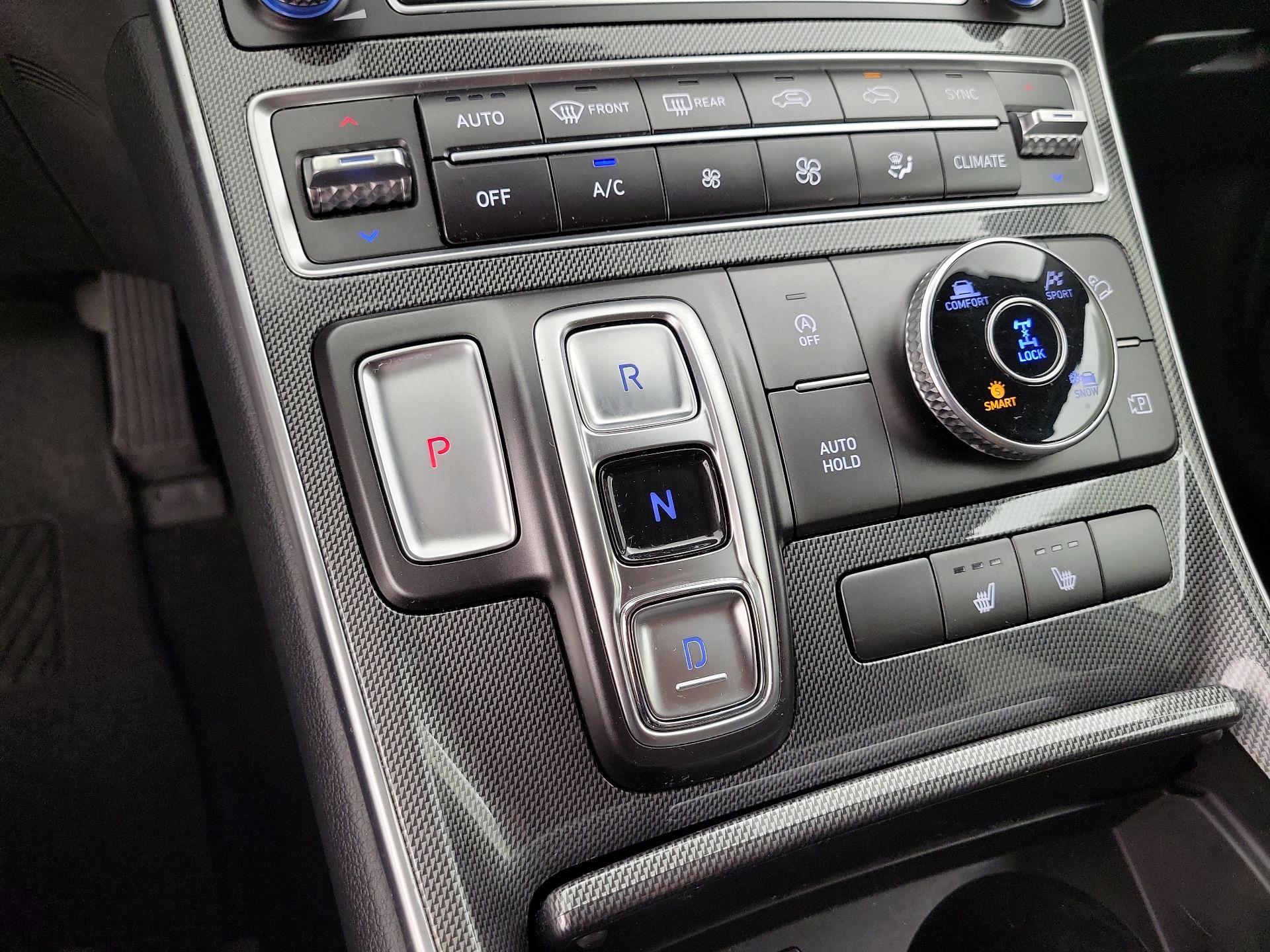 Thumbnail: 2023 Hyundai Santa Fe - 17