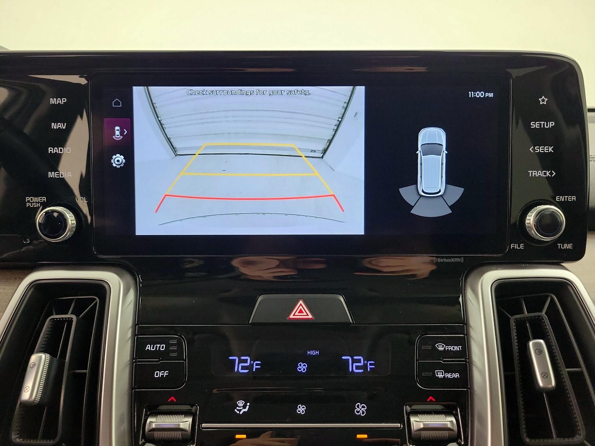 Thumbnail: 2023 Kia Sorento - 15