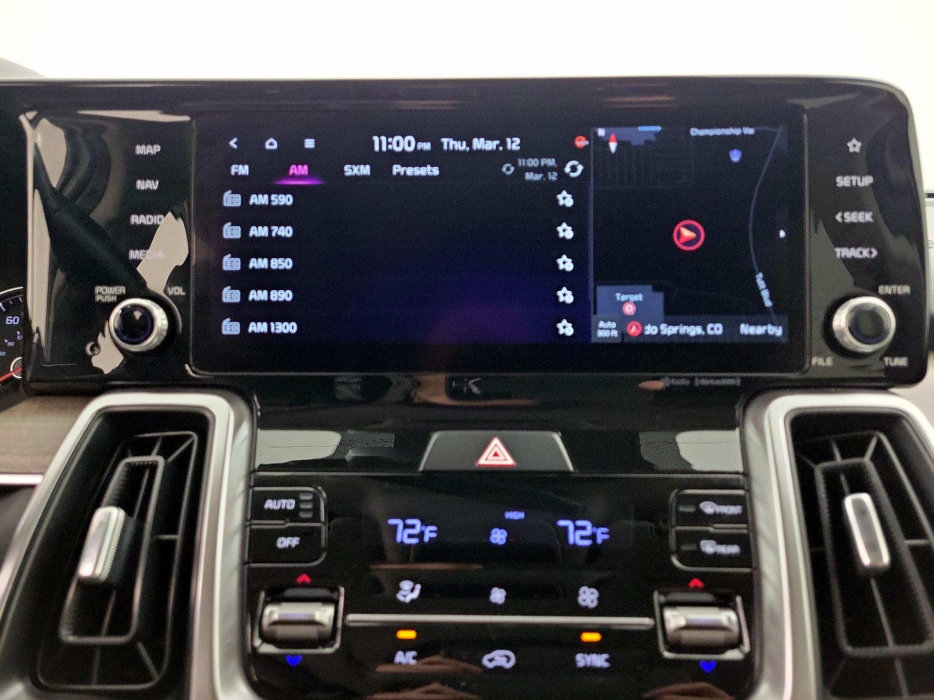 Thumbnail: 2023 Kia Sorento - 16