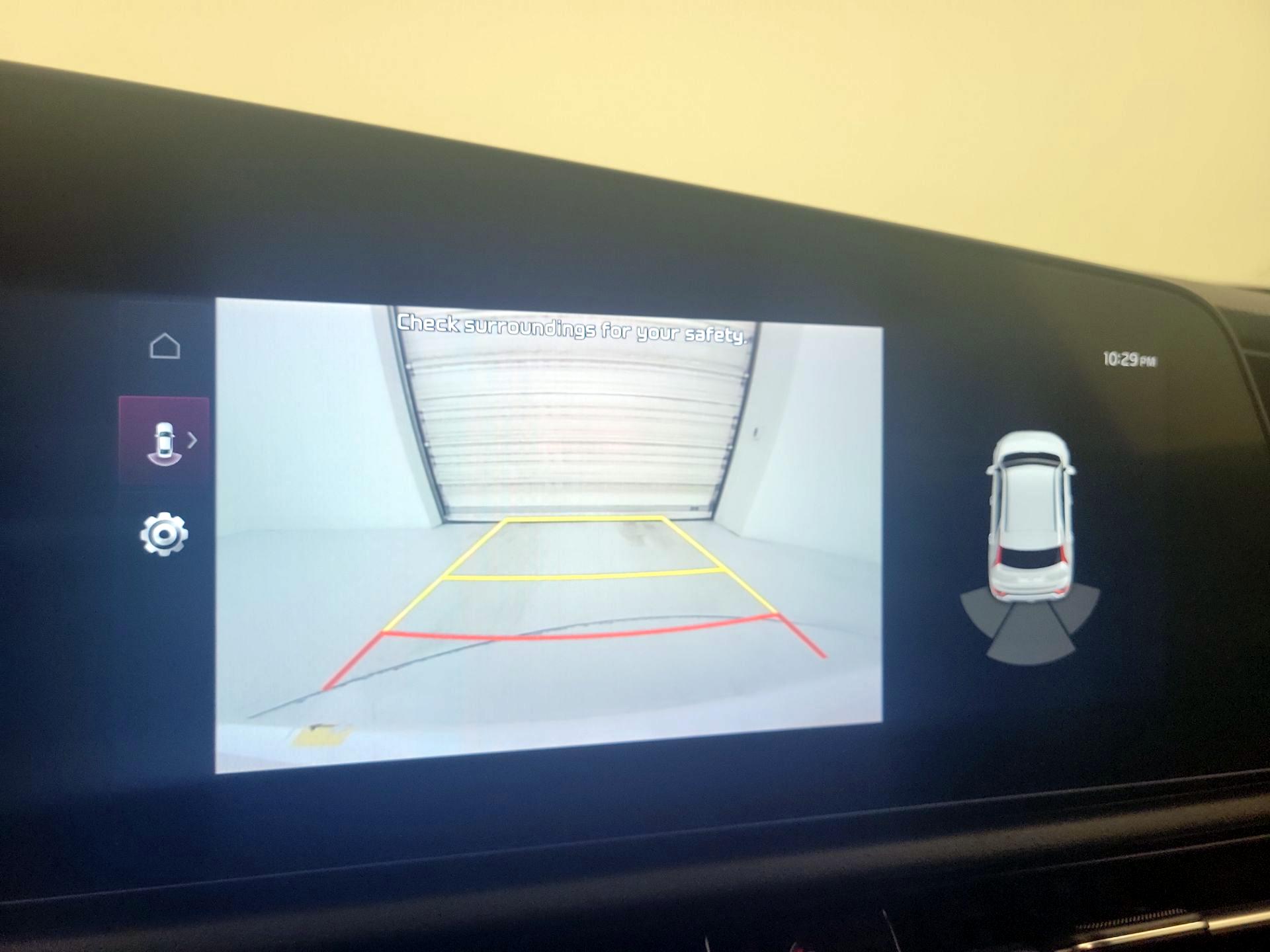 Thumbnail: 2023 Kia Niro - 15