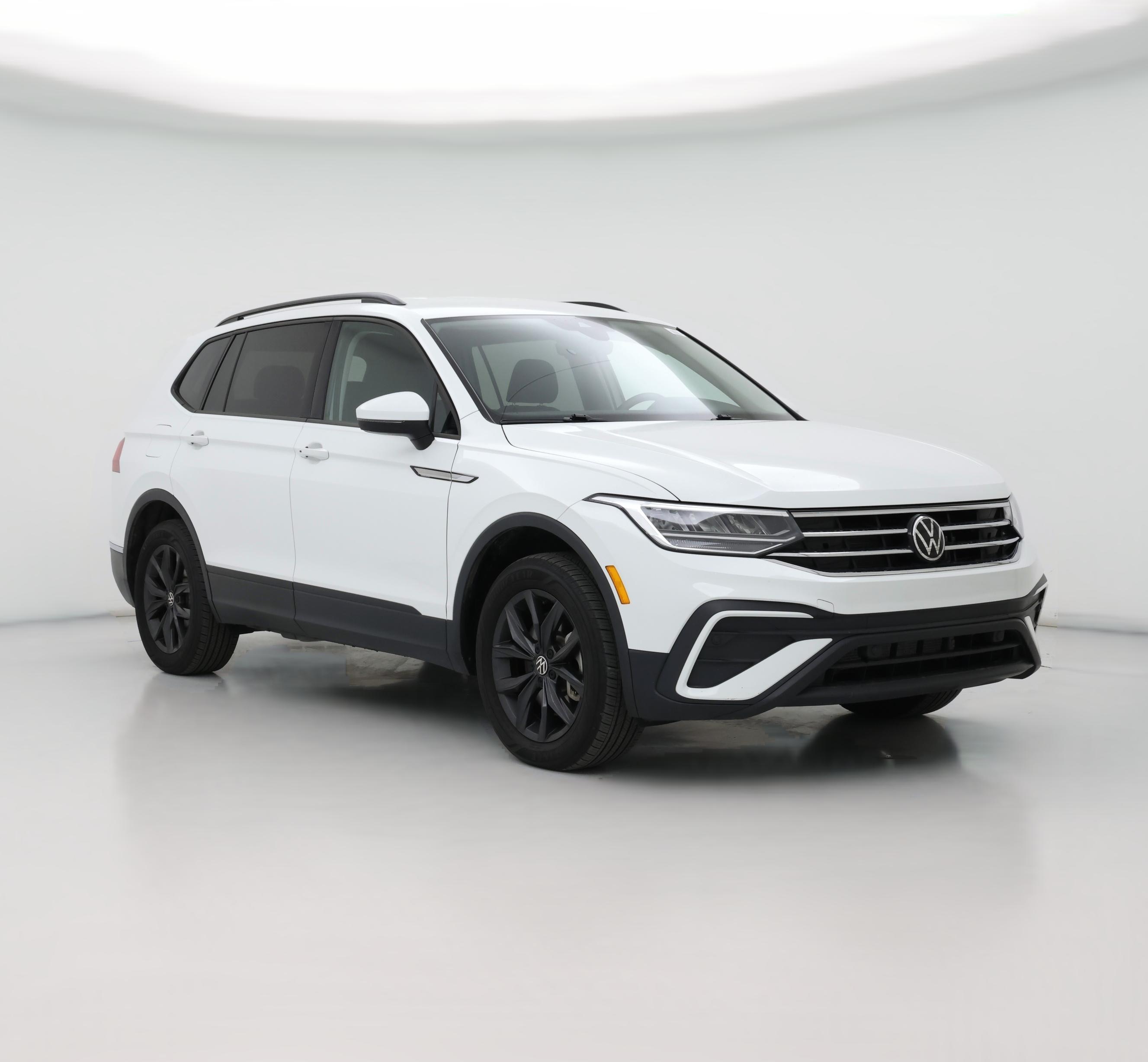 Thumbnail: 2024 Volkswagen Tiguan - 1
