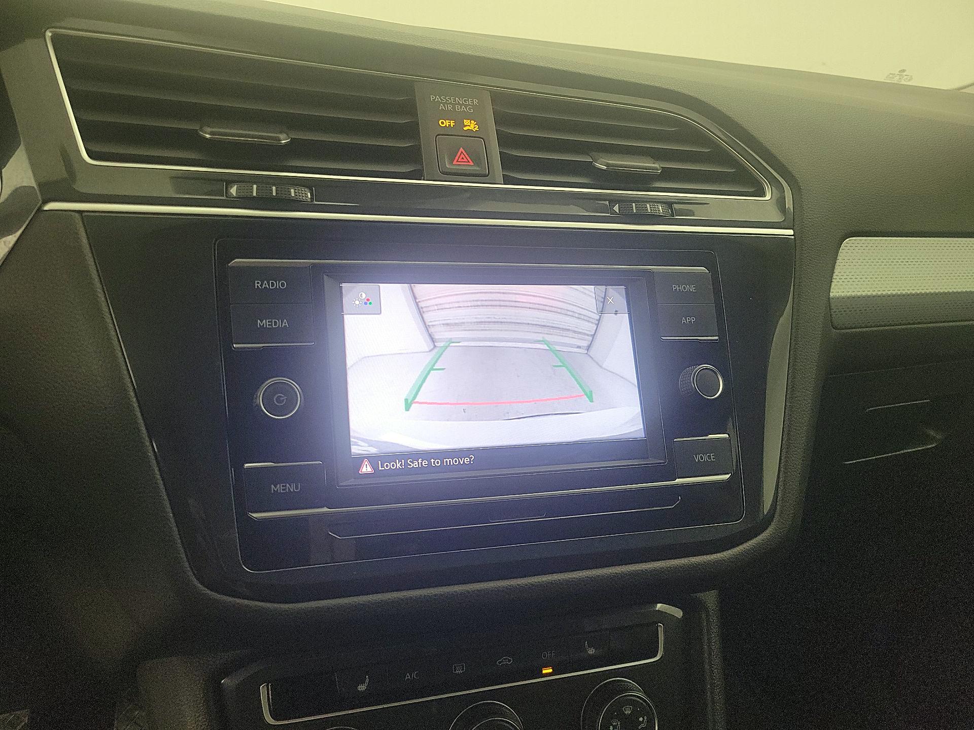 Thumbnail: 2024 Volkswagen Tiguan - 14