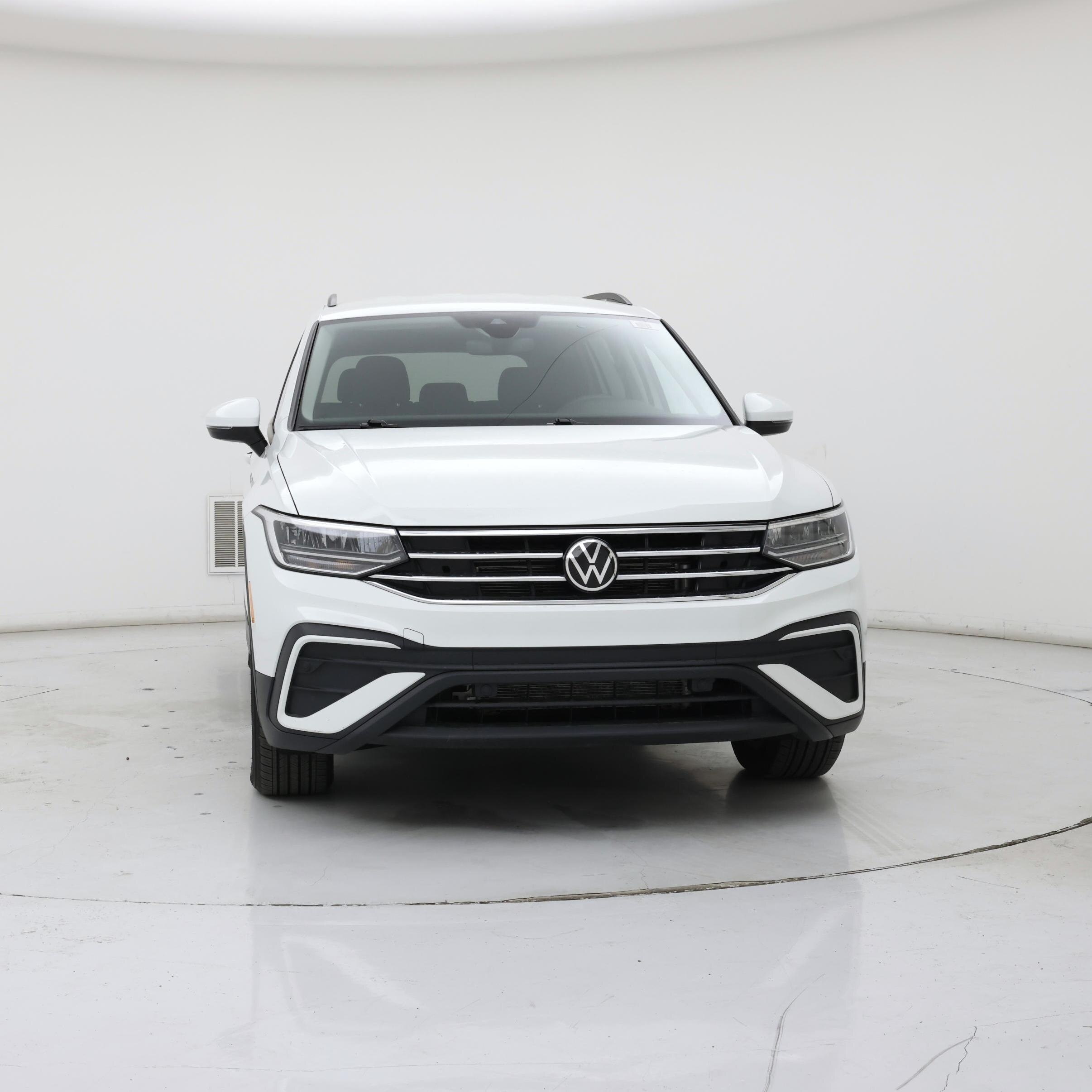 Thumbnail: 2024 Volkswagen Tiguan - 5