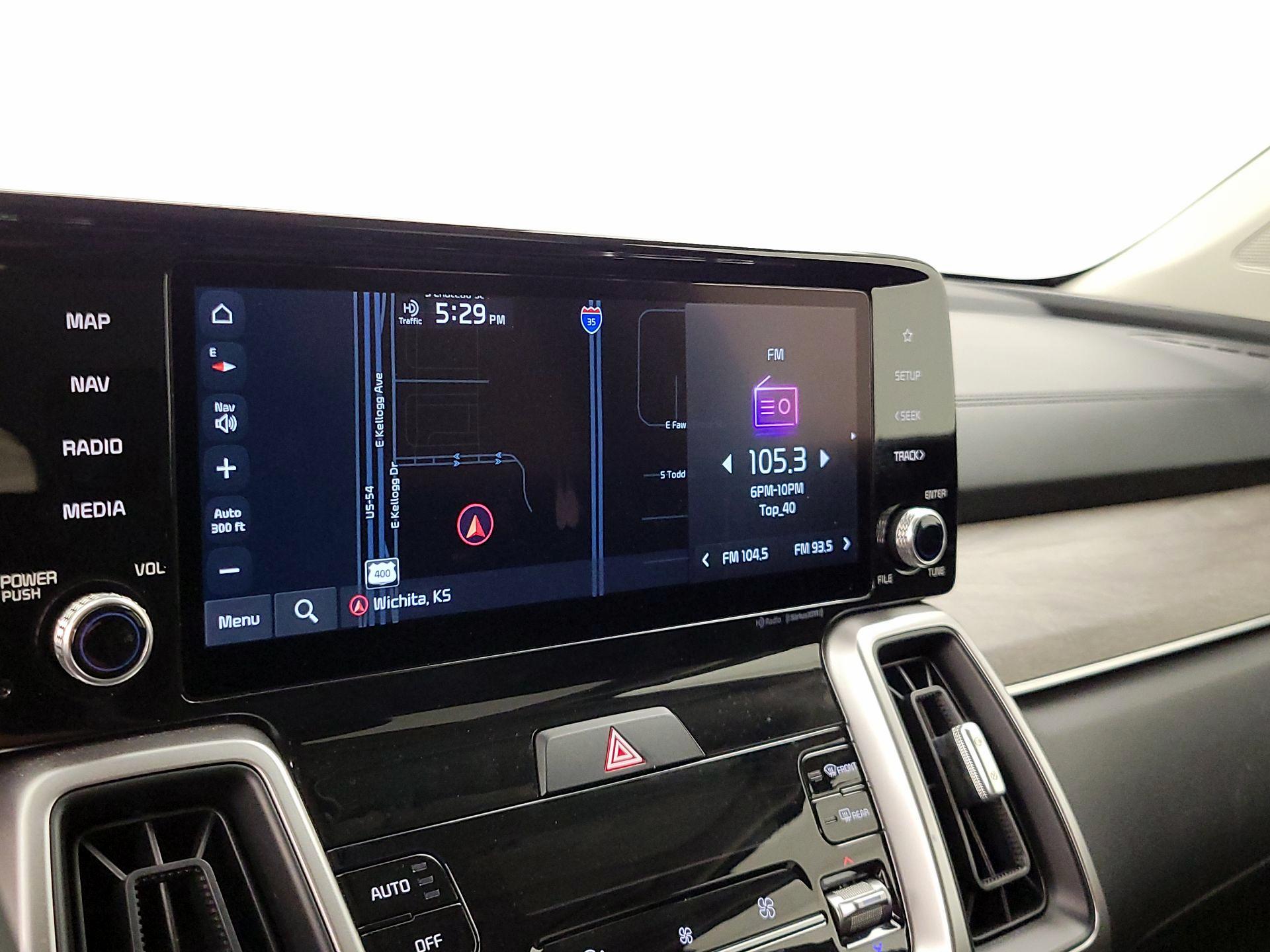 Thumbnail: 2022 Kia Sorento - 14