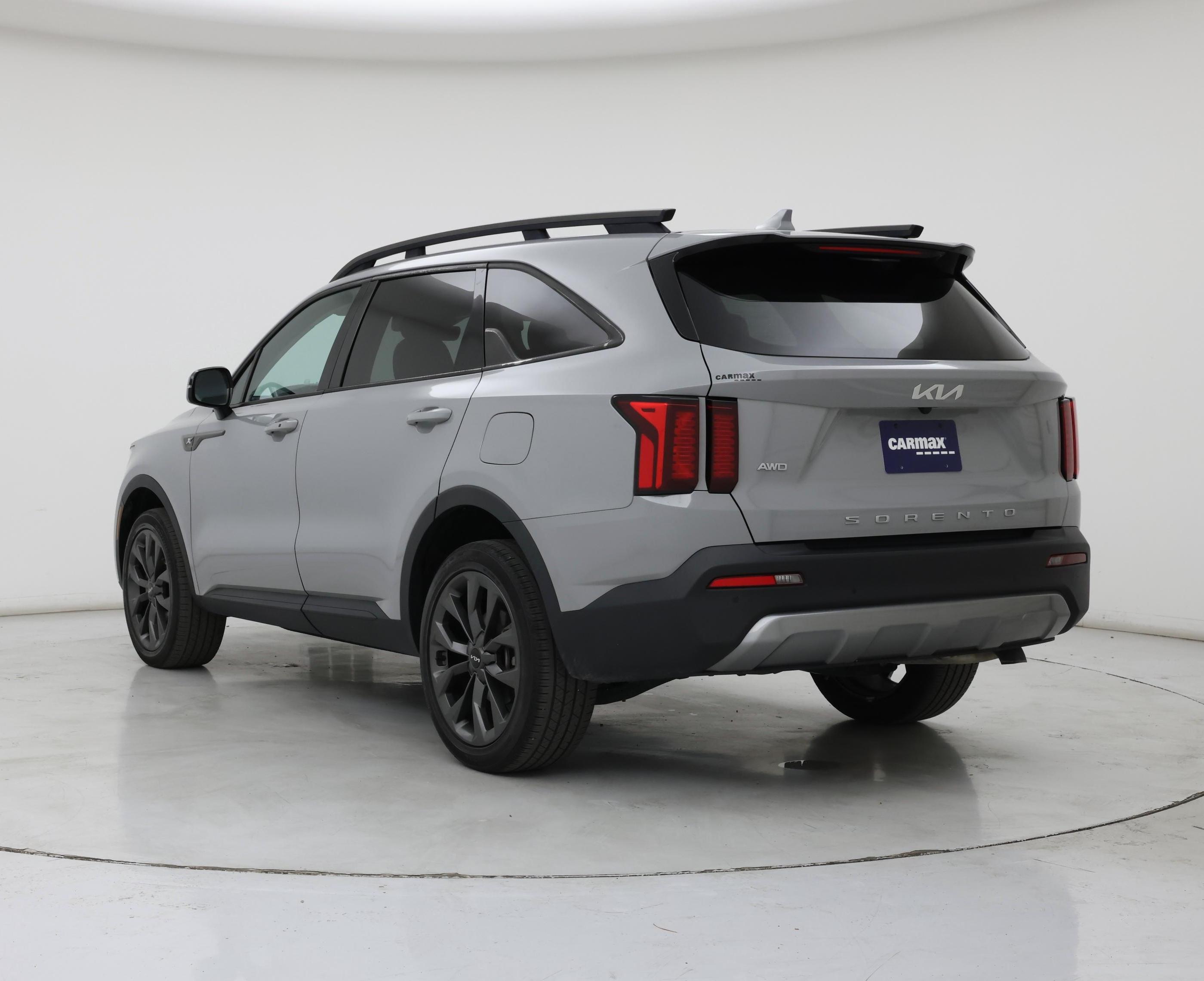 Thumbnail: 2022 Kia Sorento - 2