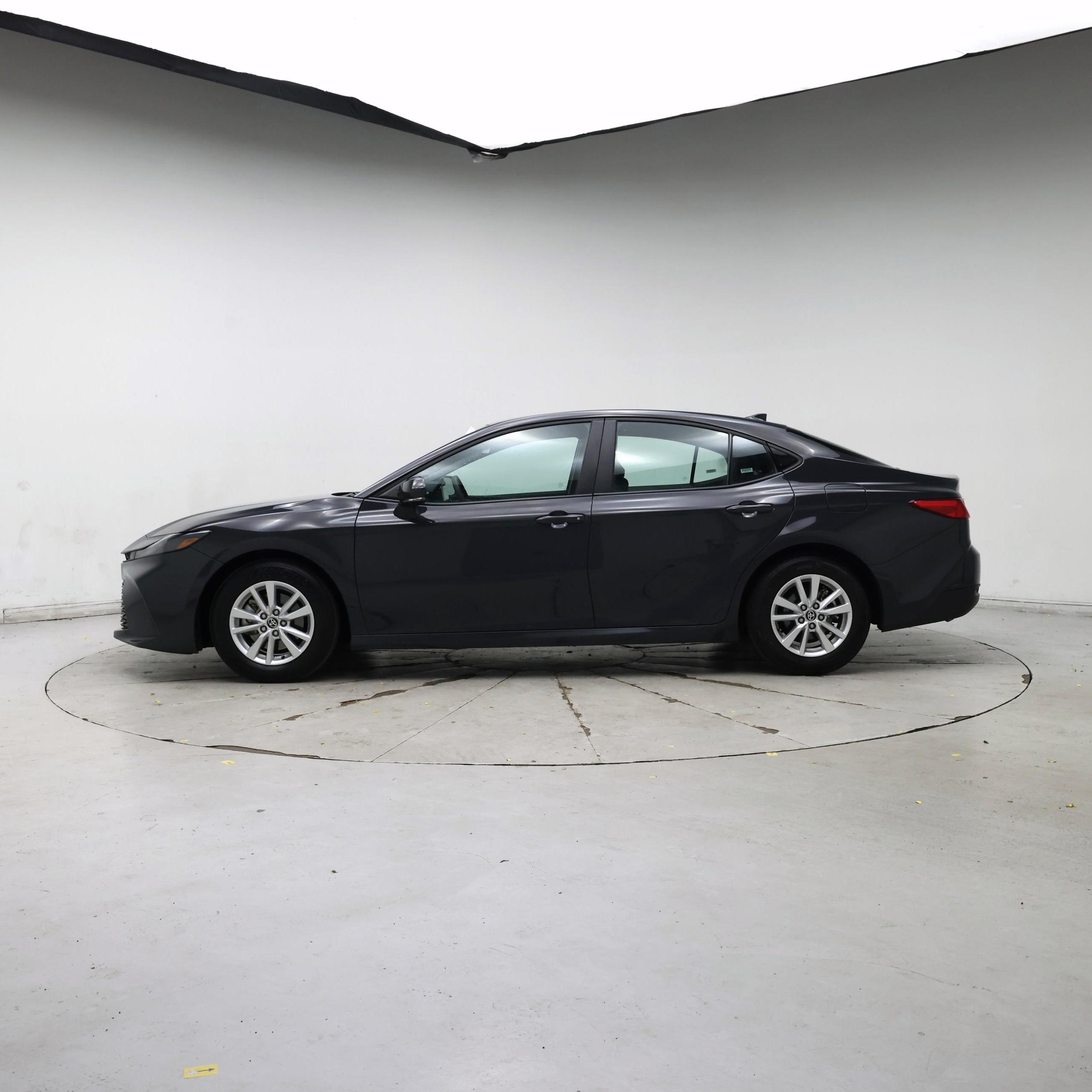 Thumbnail: 2025 Toyota Camry - 3