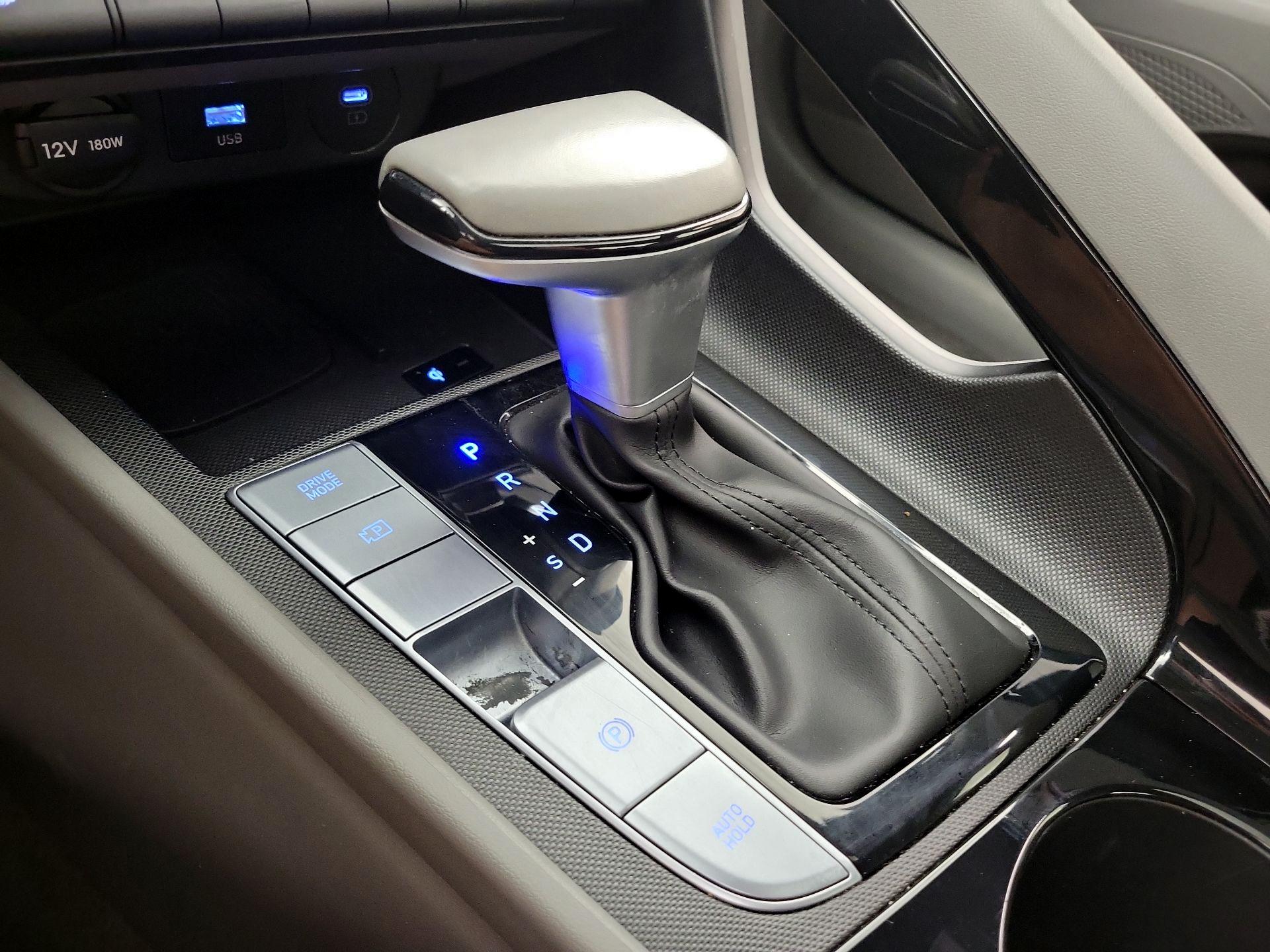 Thumbnail: 2025 Hyundai Elantra - 18