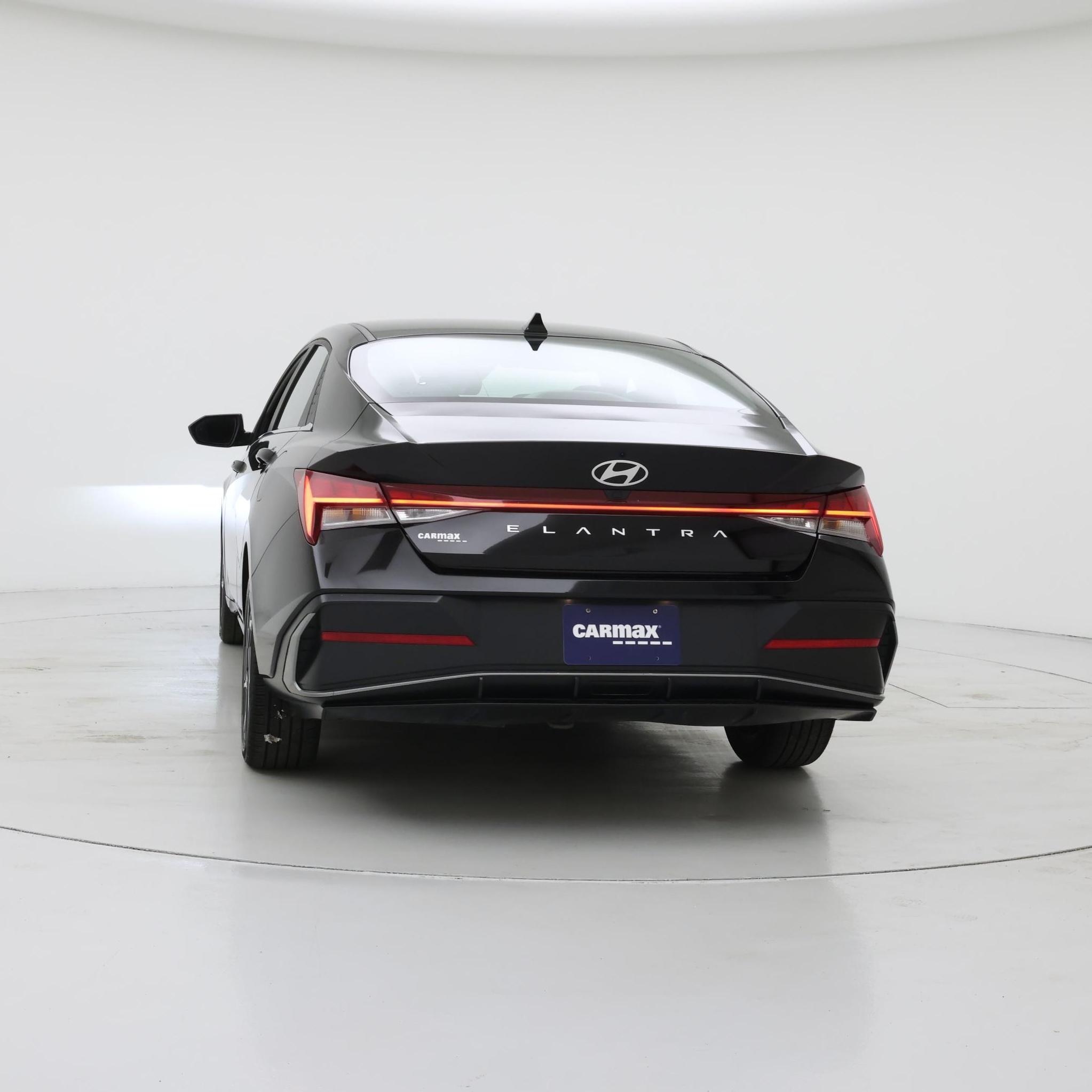 Thumbnail: 2025 Hyundai Elantra - 6