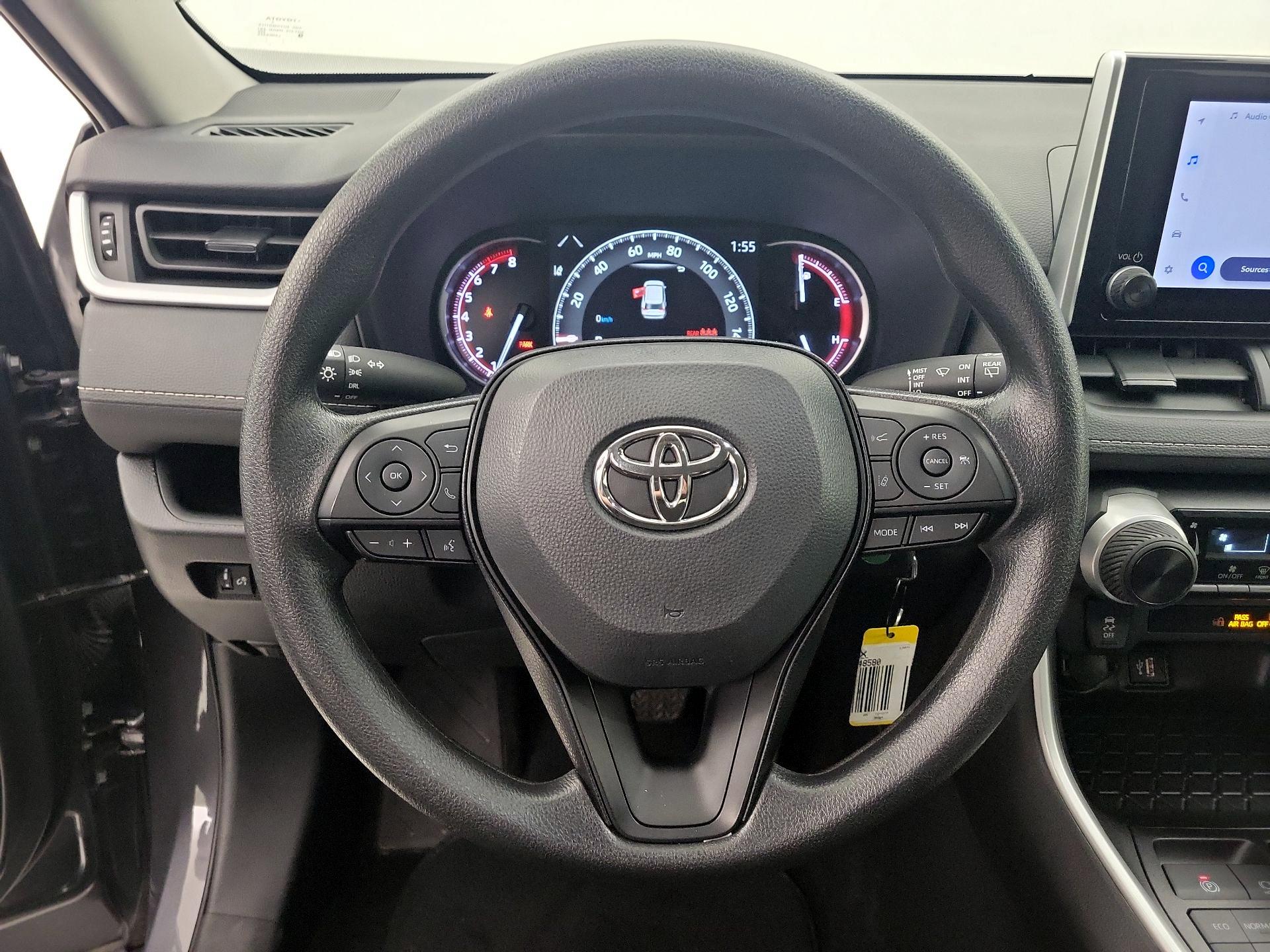 Thumbnail: 2025 Toyota RAV4 - 10