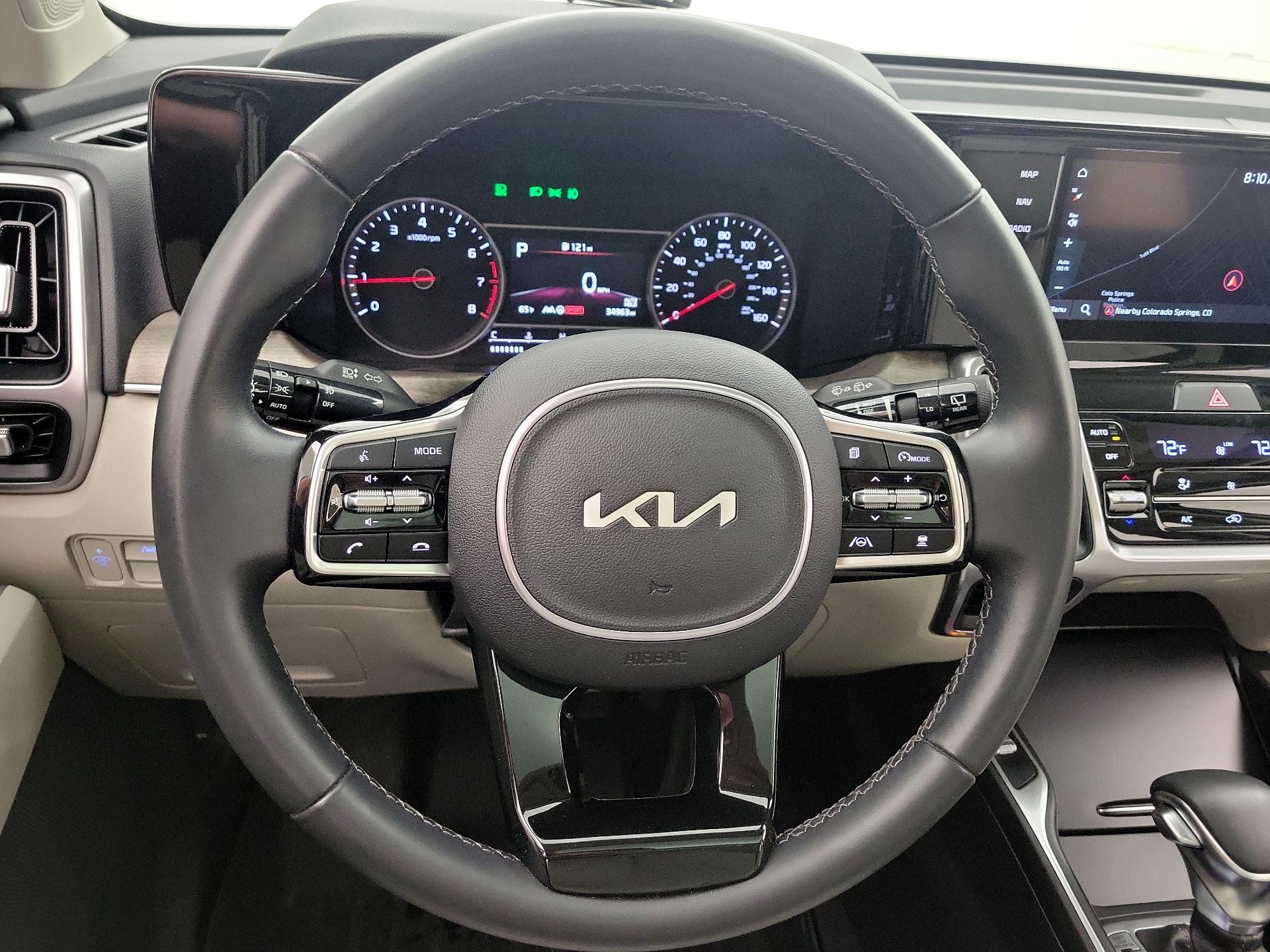 Thumbnail: 2023 Kia Sorento - 10
