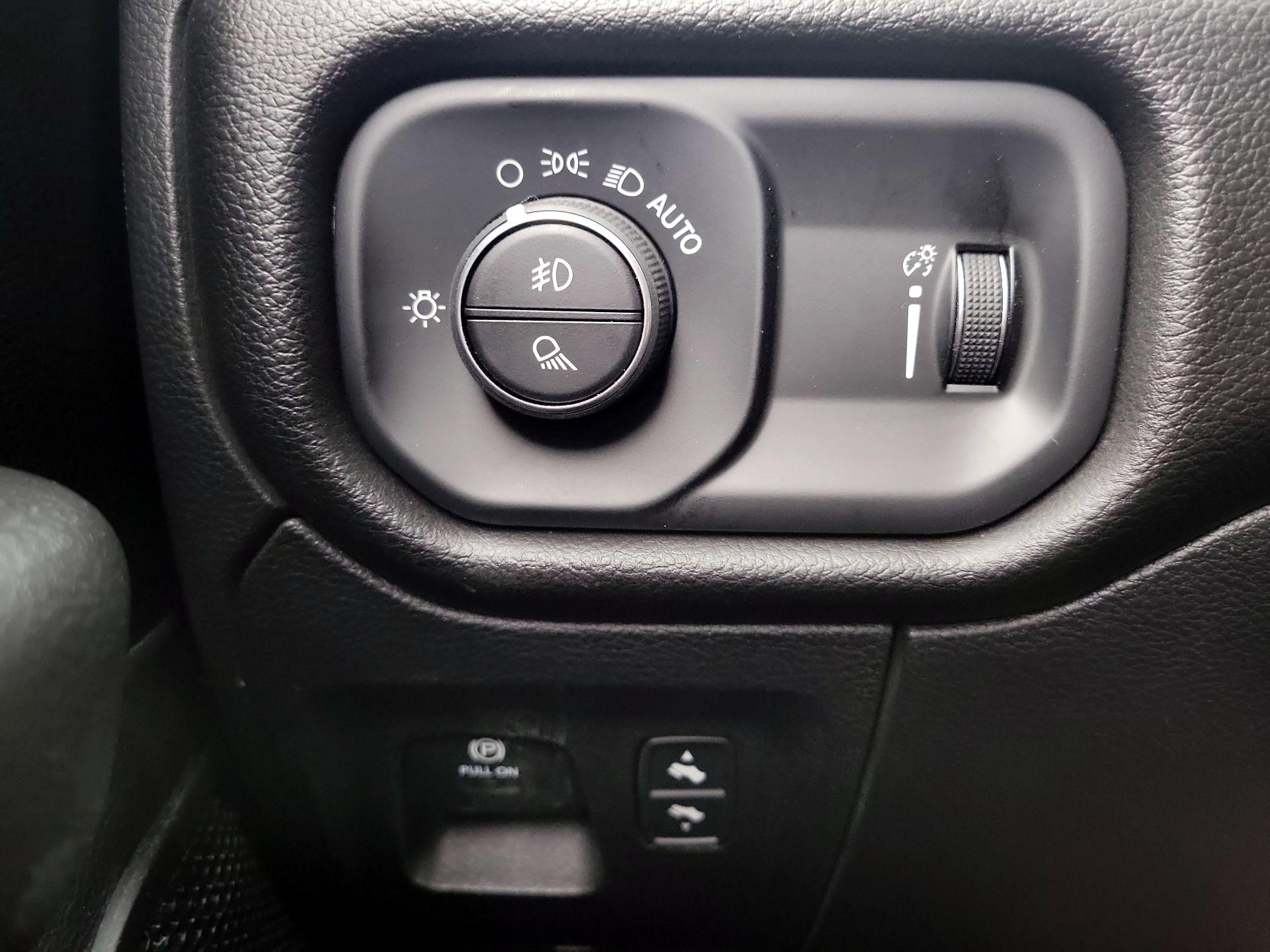 Thumbnail: 2024 RAM 1500 - 13