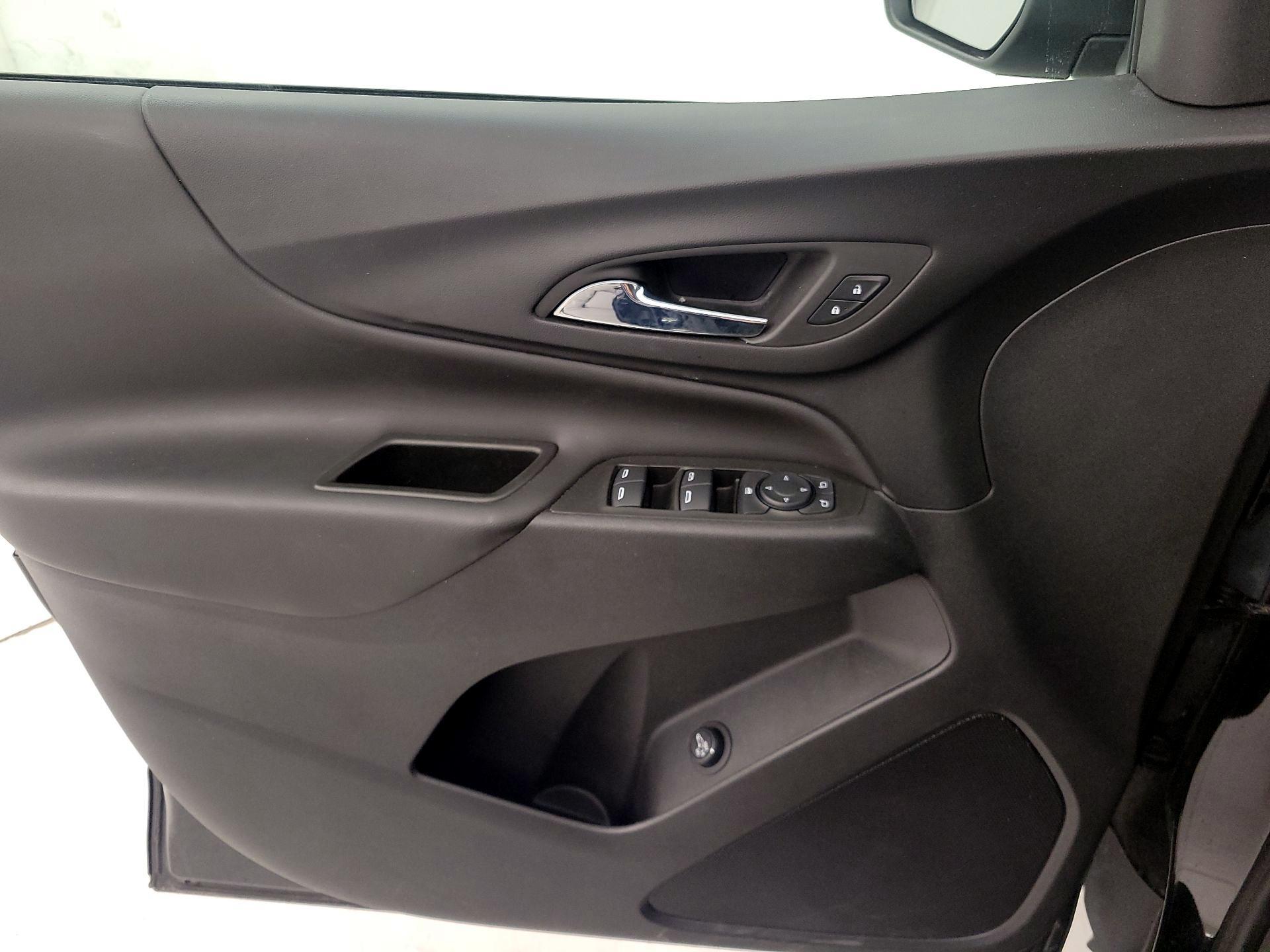 Thumbnail: 2024 Chevrolet Equinox - 12