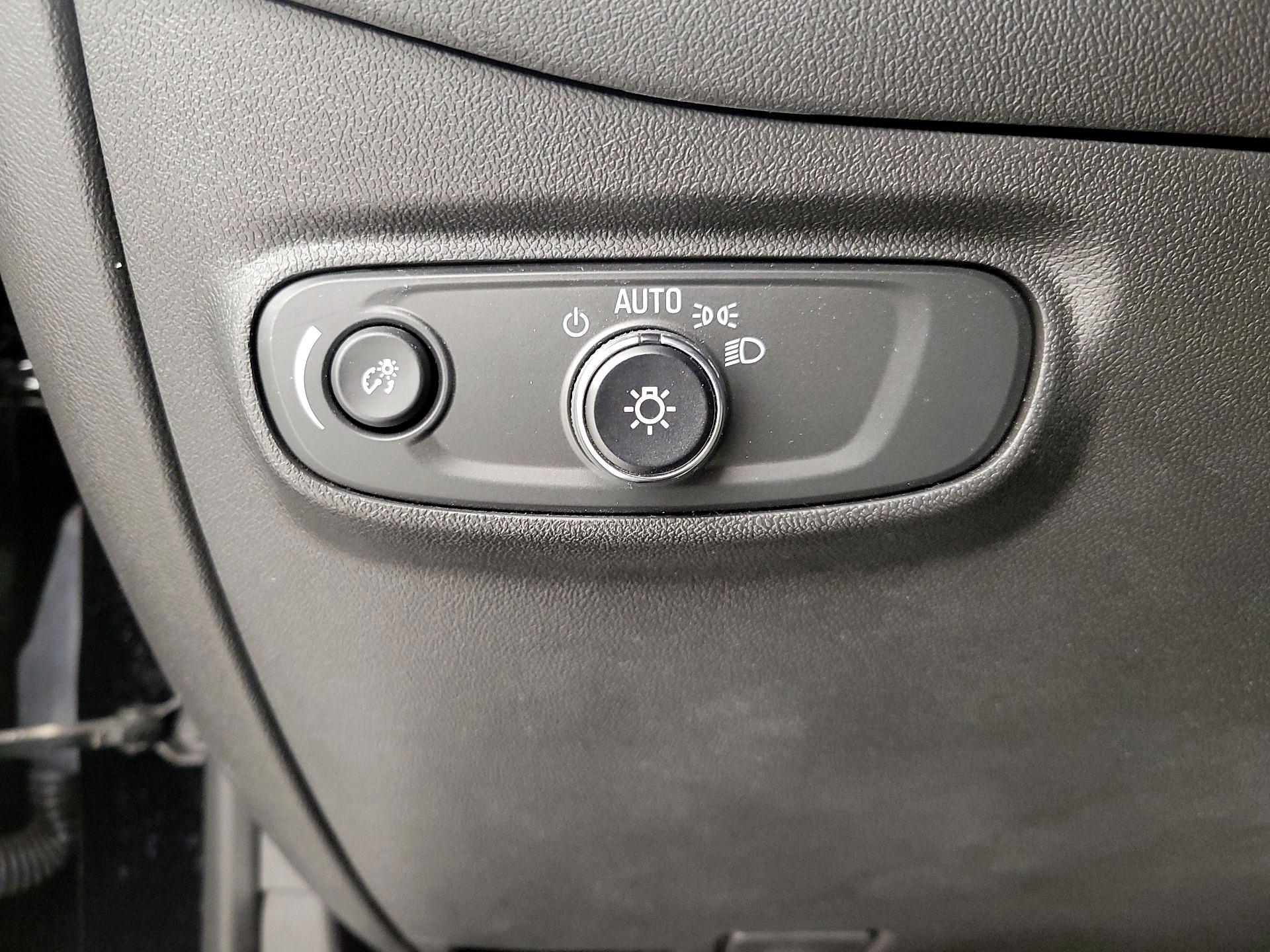 Thumbnail: 2024 Chevrolet Equinox - 13