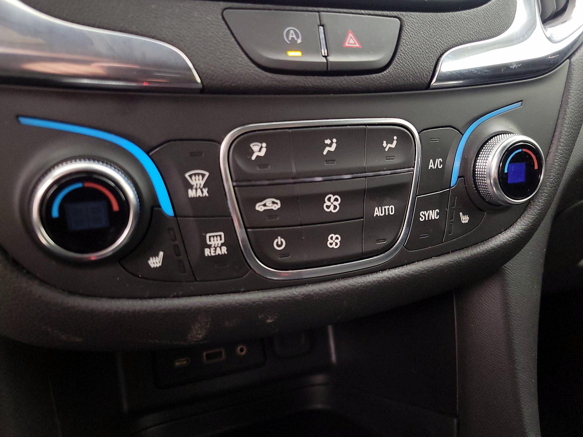 Thumbnail: 2024 Chevrolet Equinox - 16