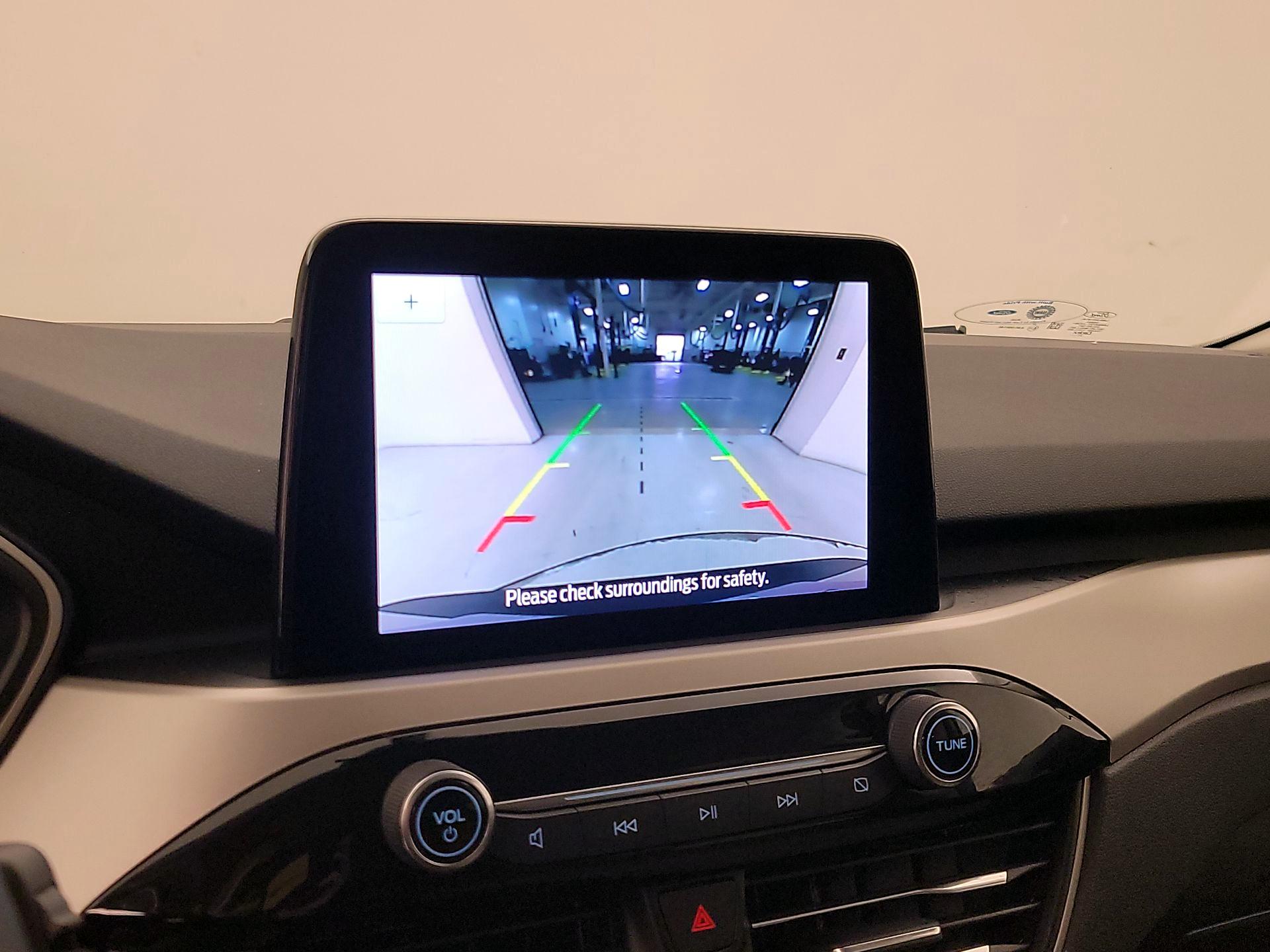 Thumbnail: 2022 Ford Escape - 14