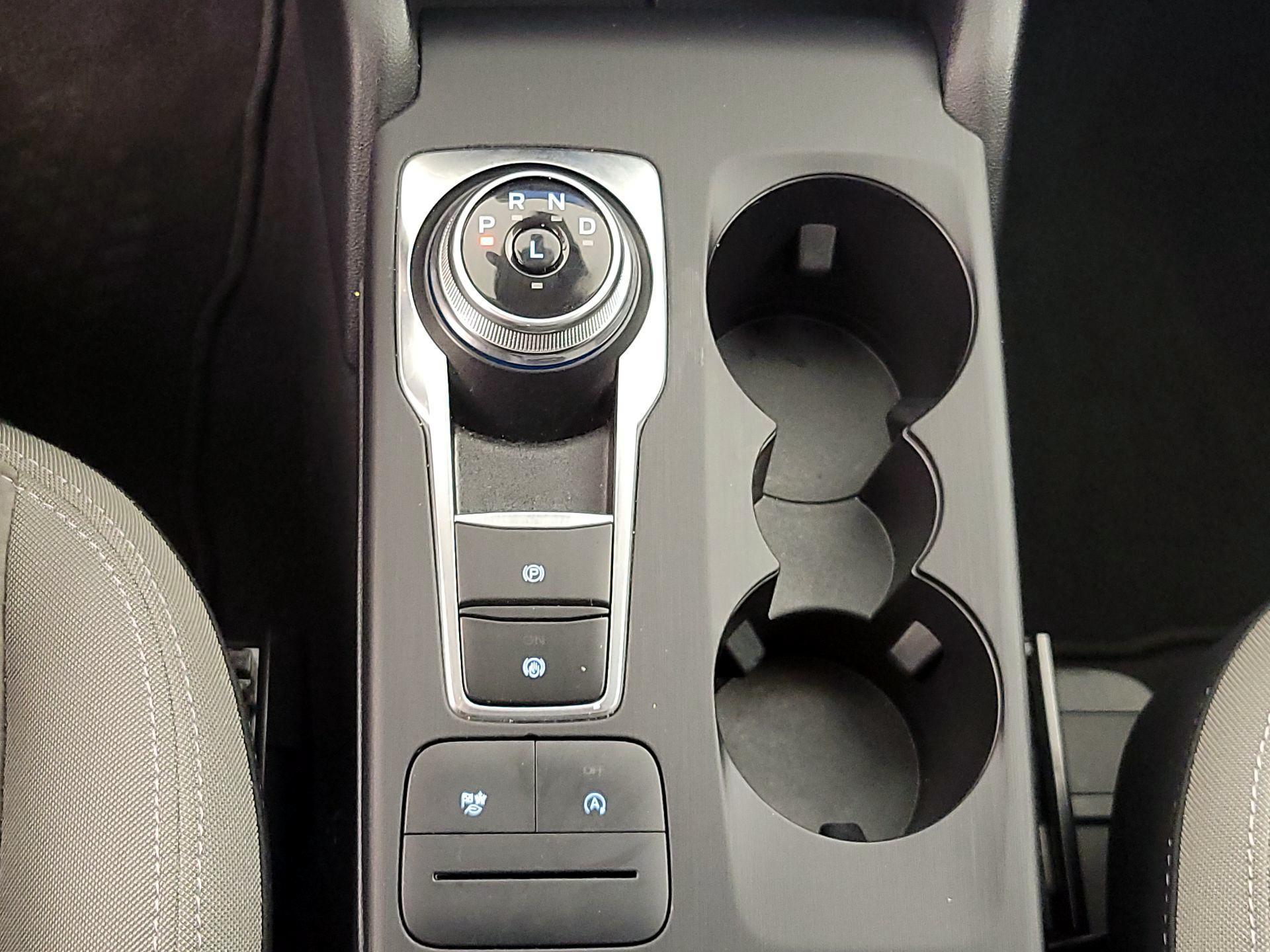 Thumbnail: 2022 Ford Escape - 17