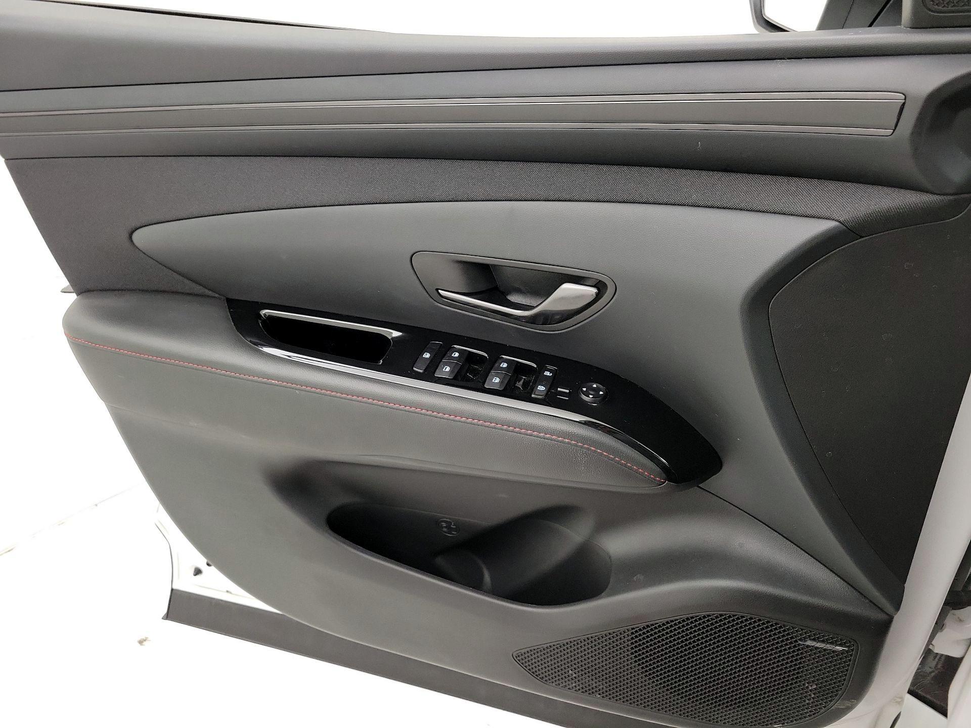 Thumbnail: 2023 Hyundai Tucson - 12