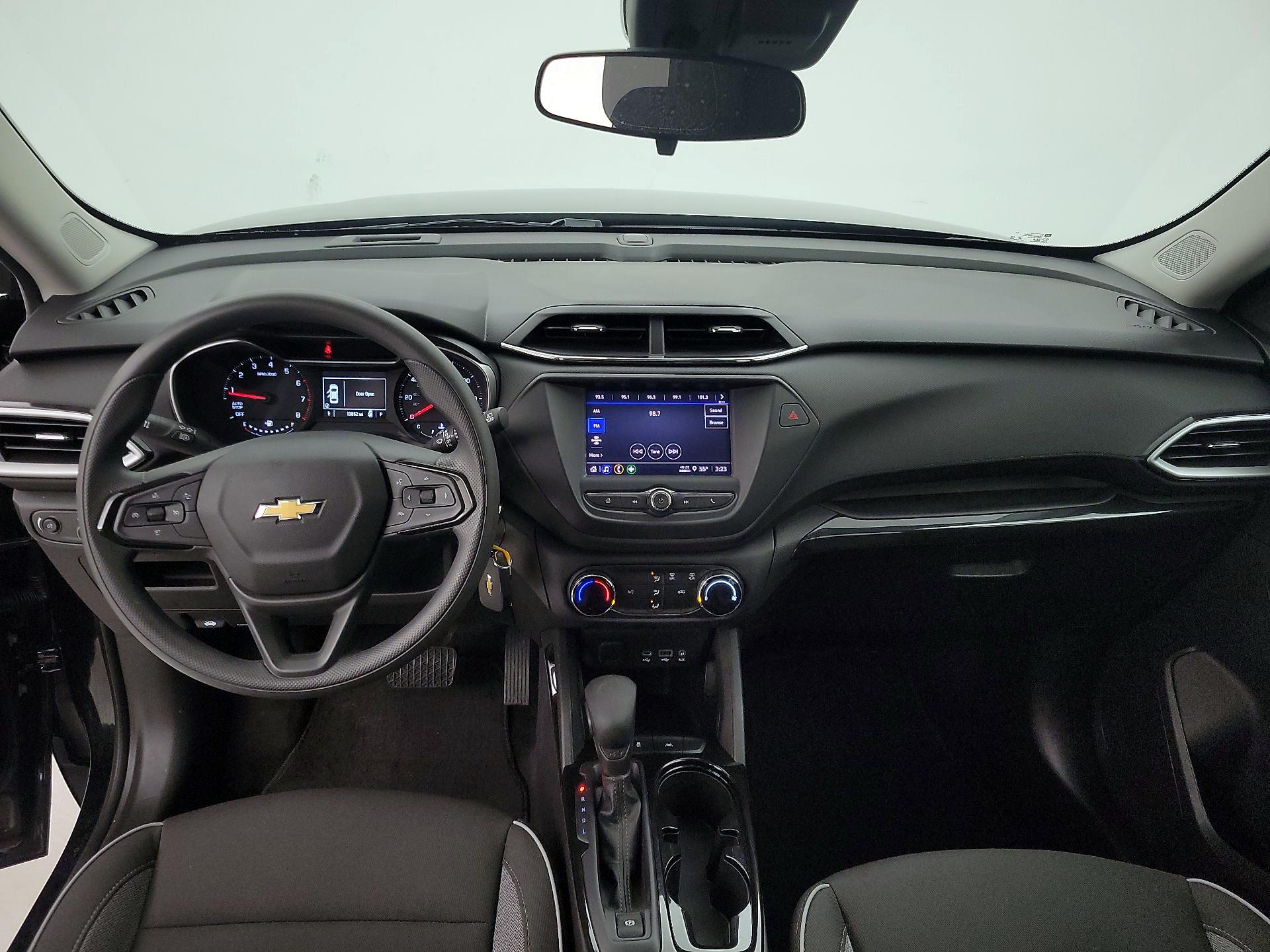 Thumbnail: 2023 Chevrolet TrailBlazer - 9