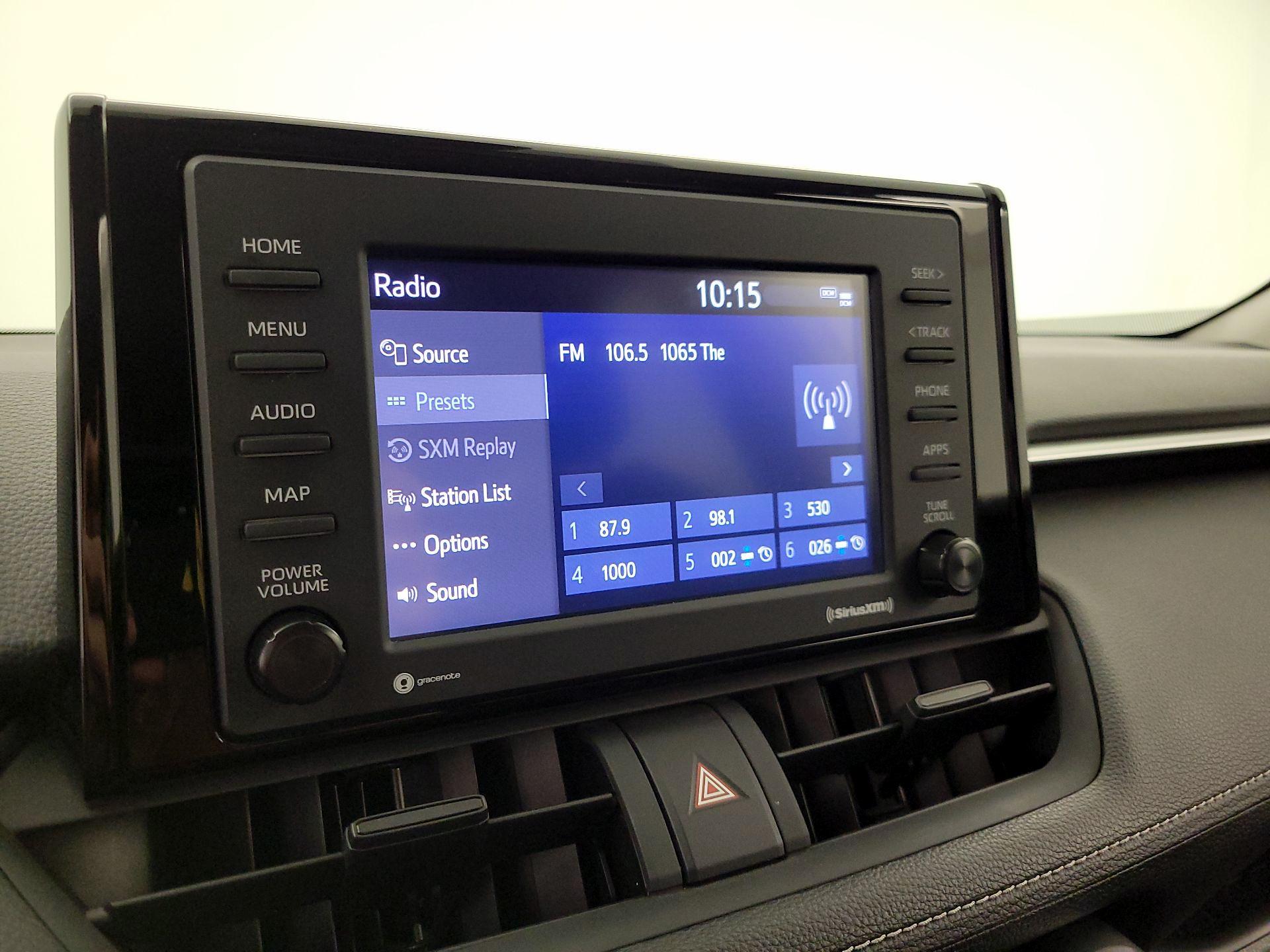 Thumbnail: 2022 Toyota RAV4 - 15