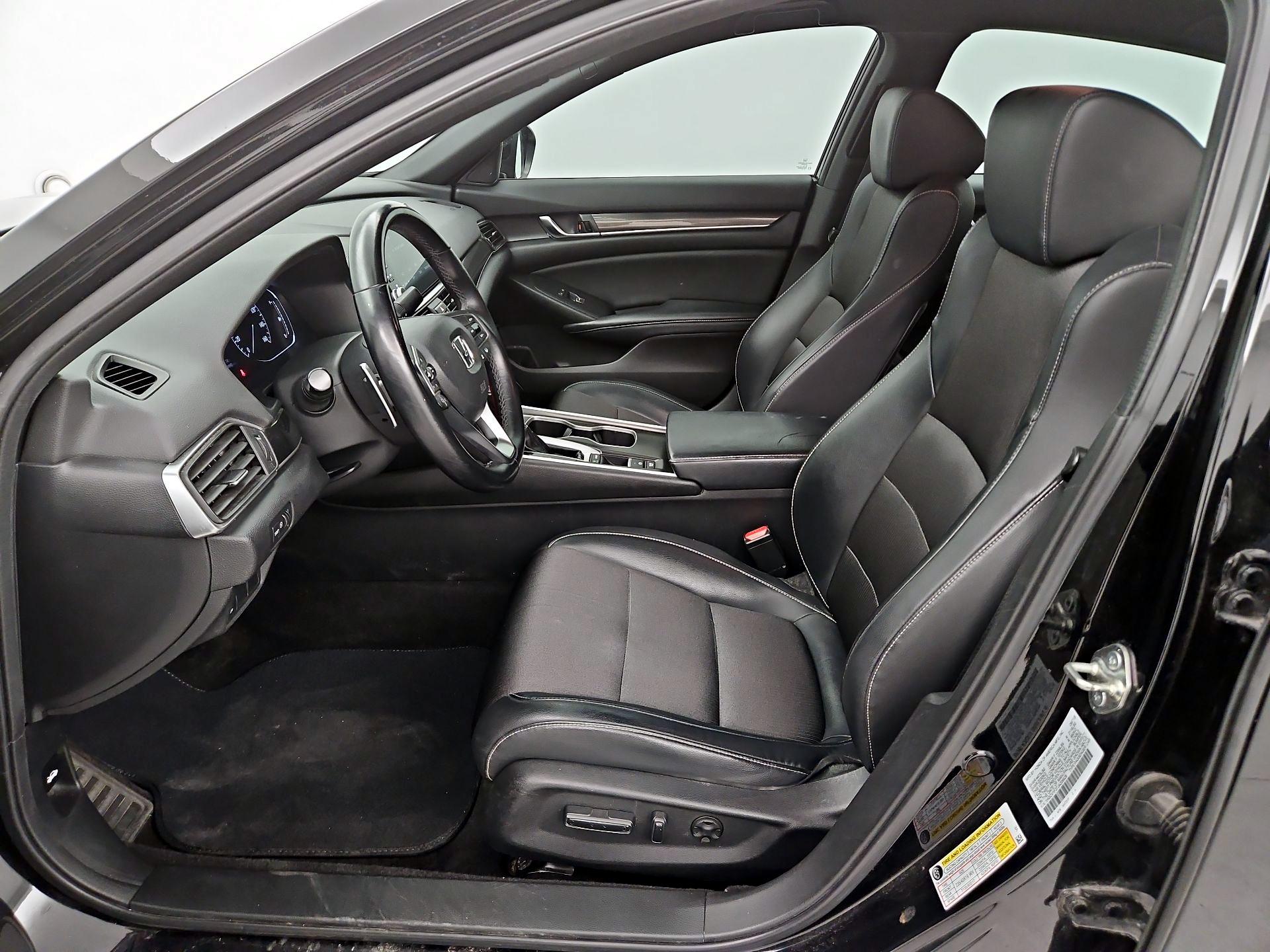 Thumbnail: 2018 Honda Accord - 11