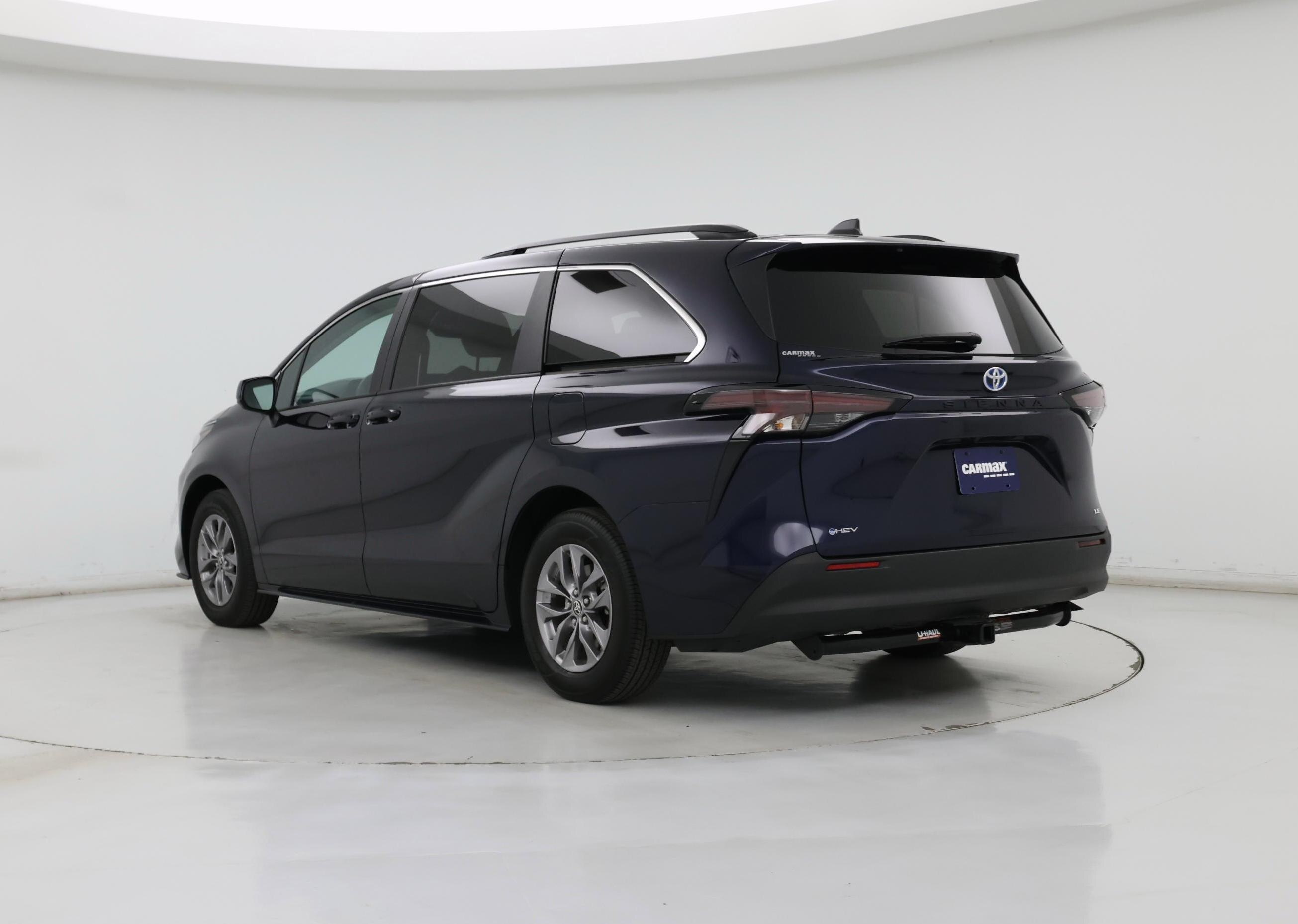Thumbnail: 2025 Toyota Sienna - 2