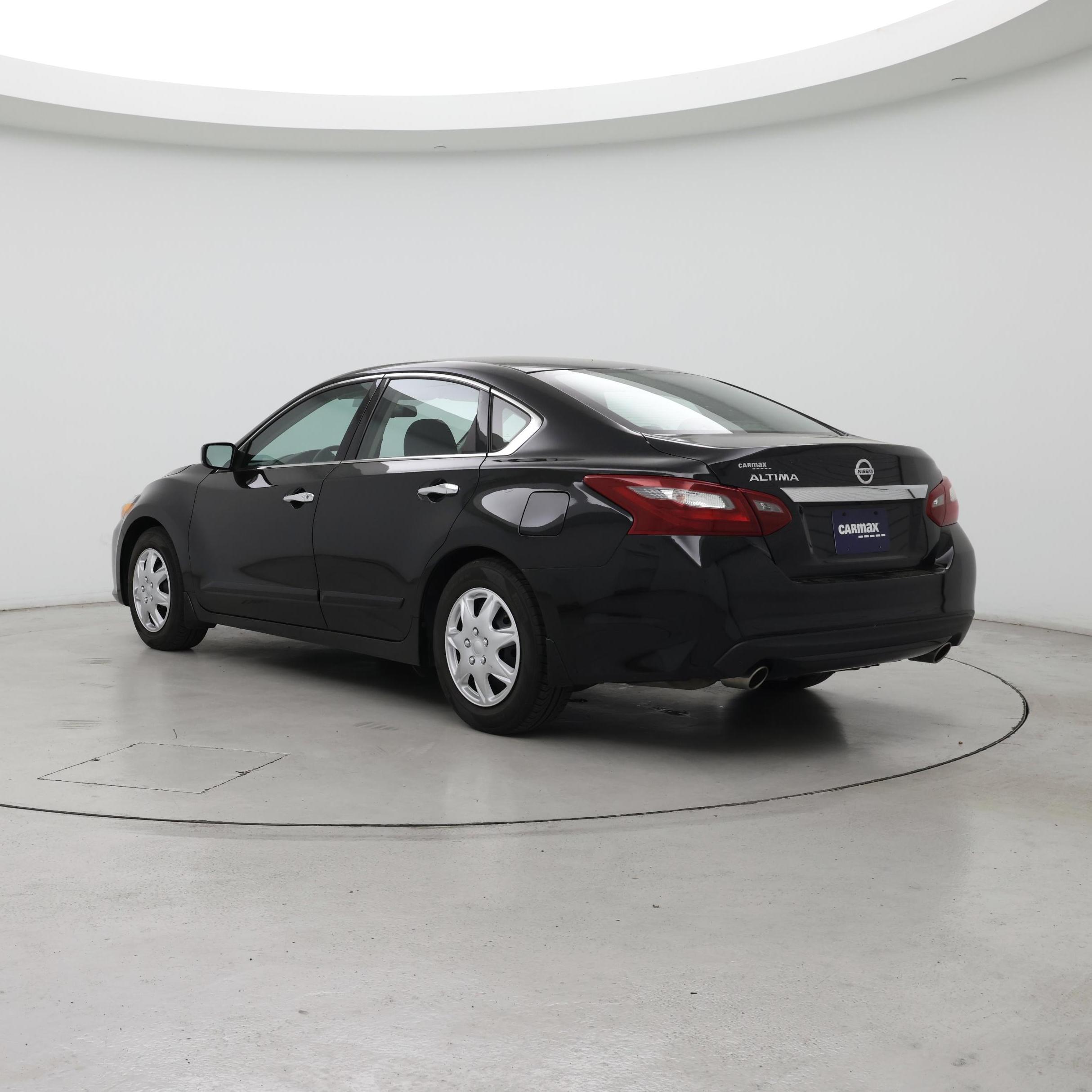 Thumbnail: 2018 Nissan Altima - 2